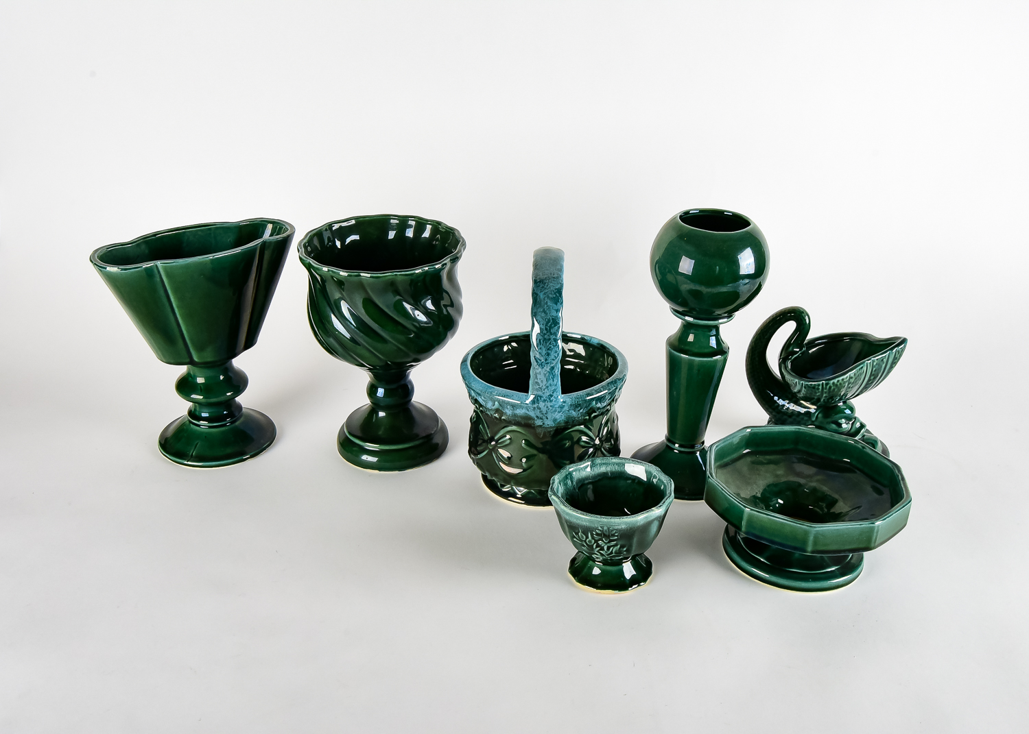 "Agate" Glazed Hull Pottery Group