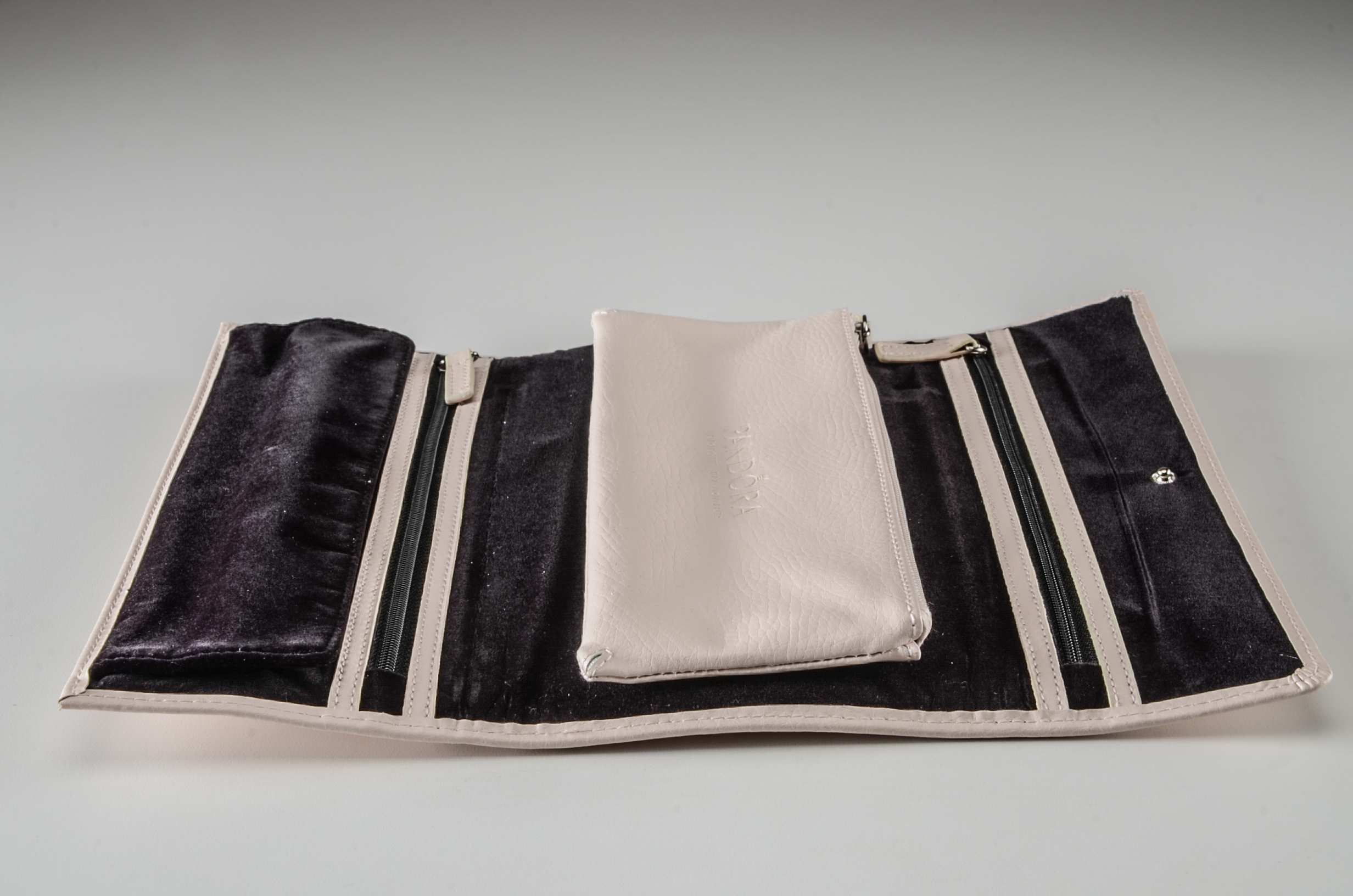 Pandora Pink Leather Jewelry Roll Case