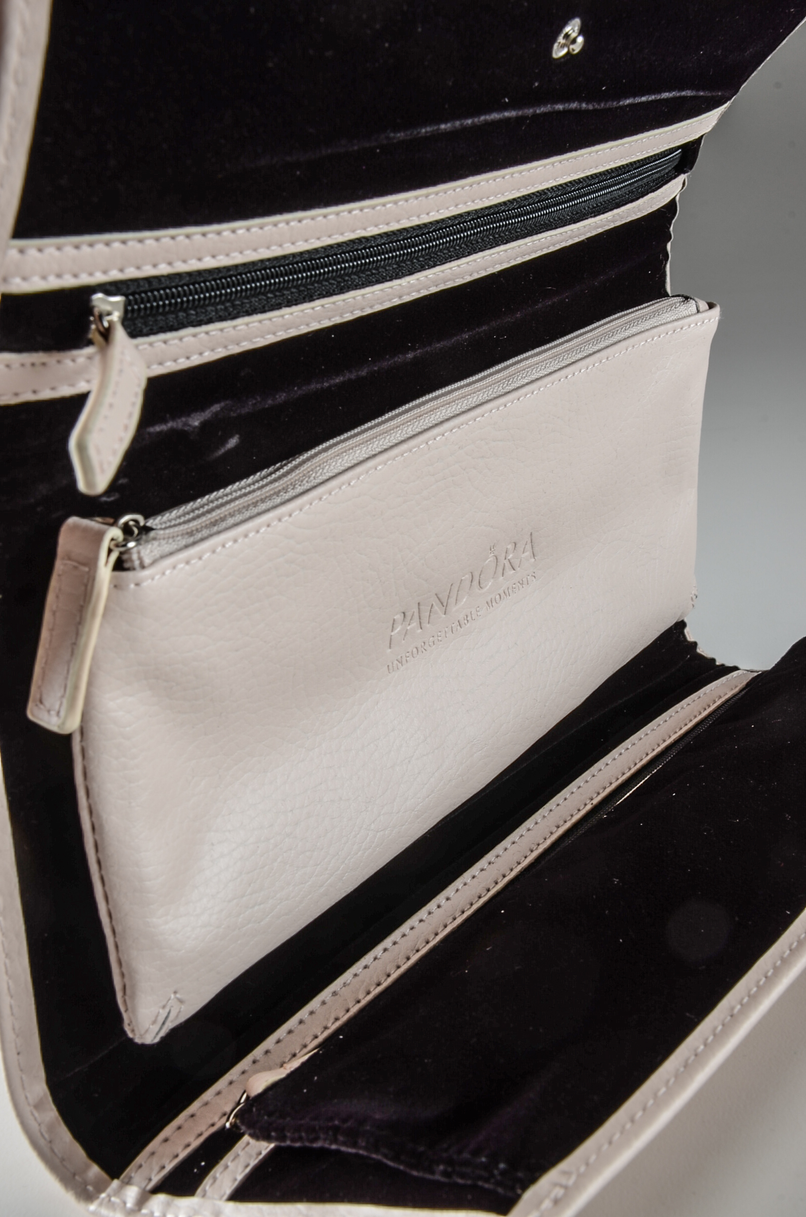 Pandora Pink Leather Jewelry Roll Case