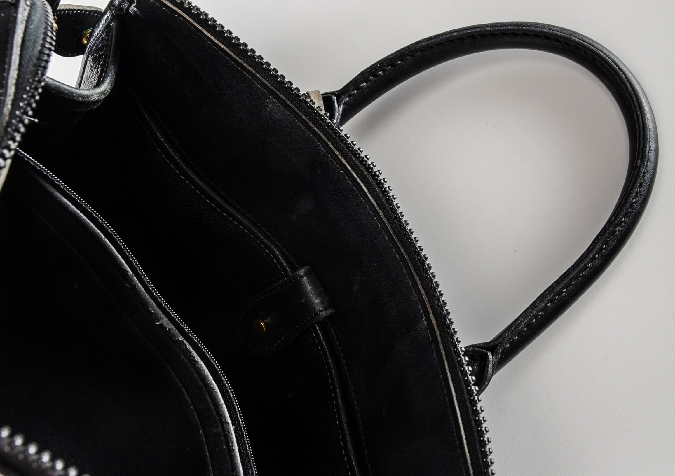 Dooney and Bourke Early 1980s Bridle Leather Tack Bag