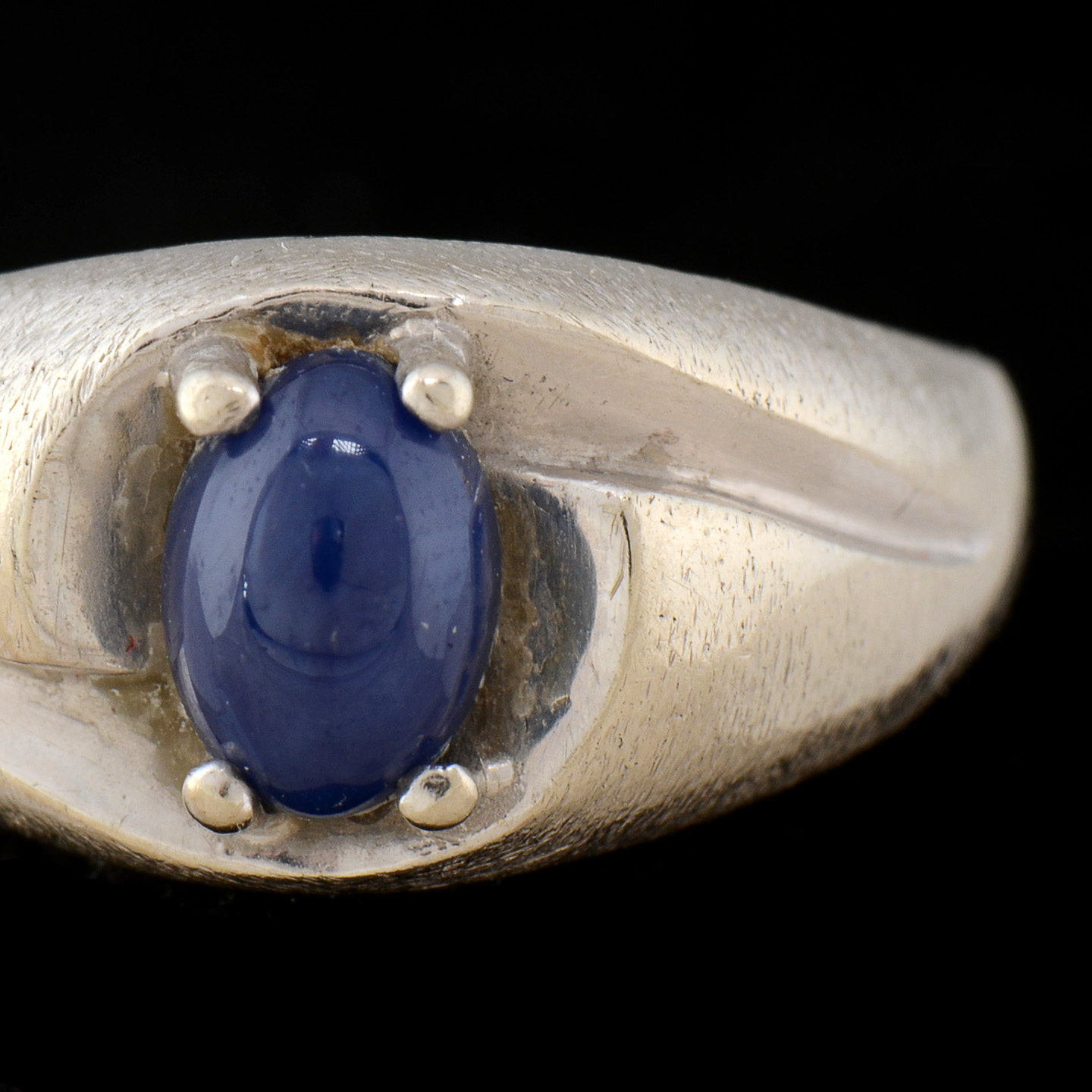 Vintage 14K White Gold Synthetic Star Sapphire Ring