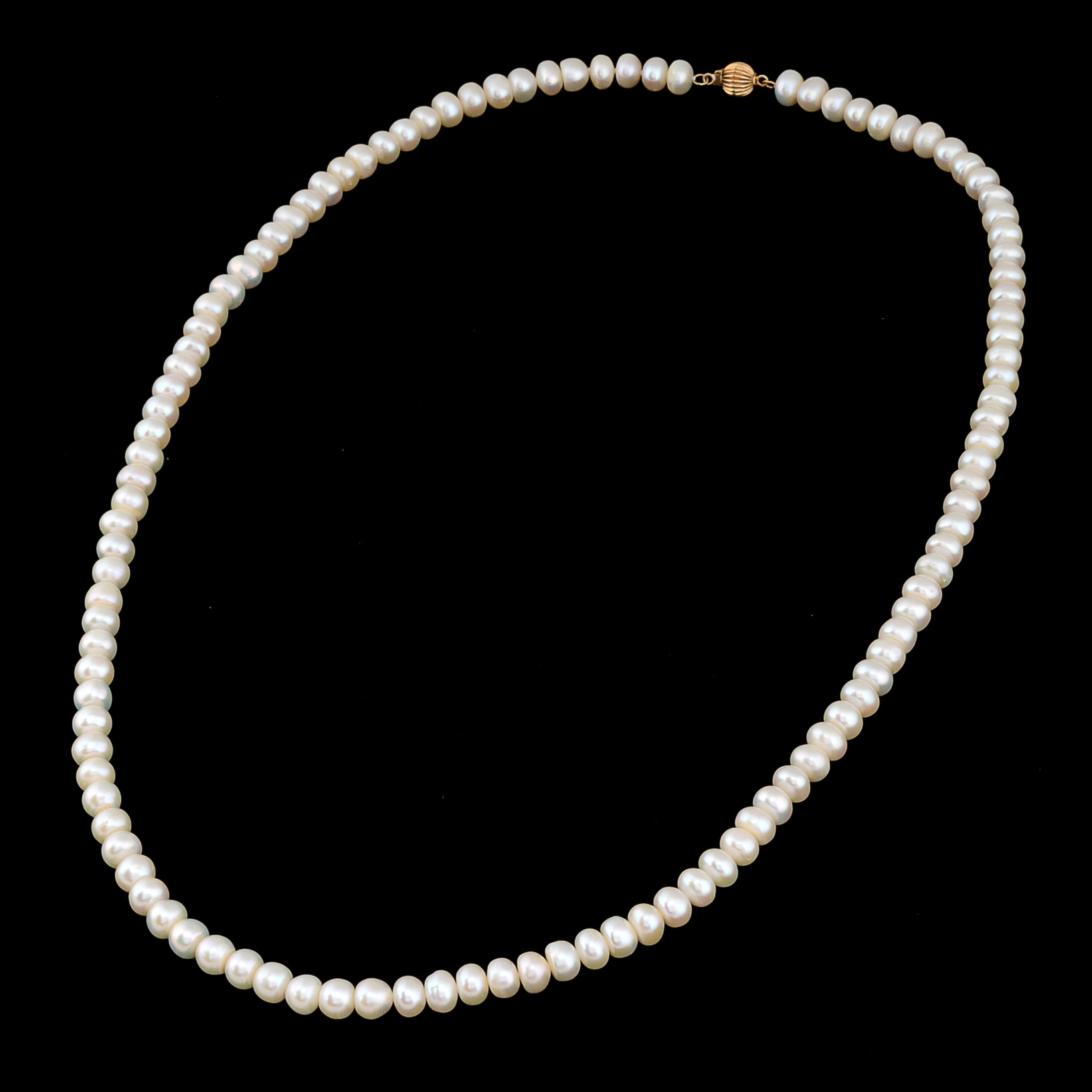 Freshwater Cultured Button Pearl Beaded Necklace with 14K Yellow Gold Clasp
