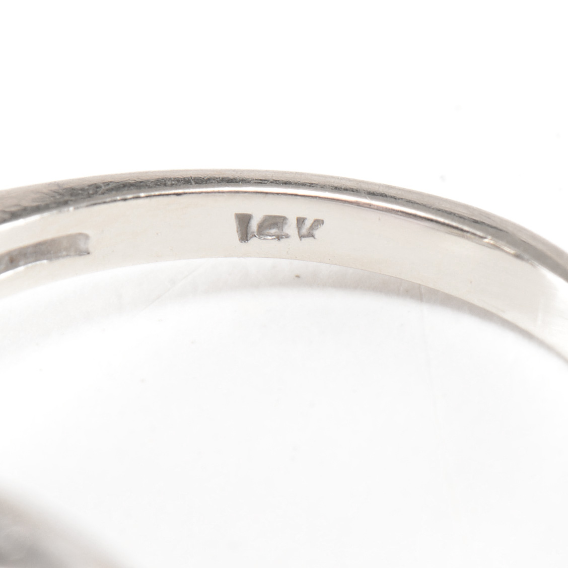 14K White Gold Synthetic Star Sapphire Openwork Foliate Ring with Cubic Zirconium Stones