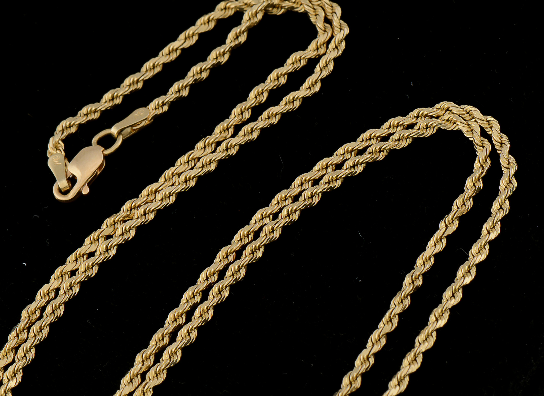 14K Yellow Gold Rope Chain with 14K Yellow Gold NFL Pittsburgh Steelers Helmet Pendant