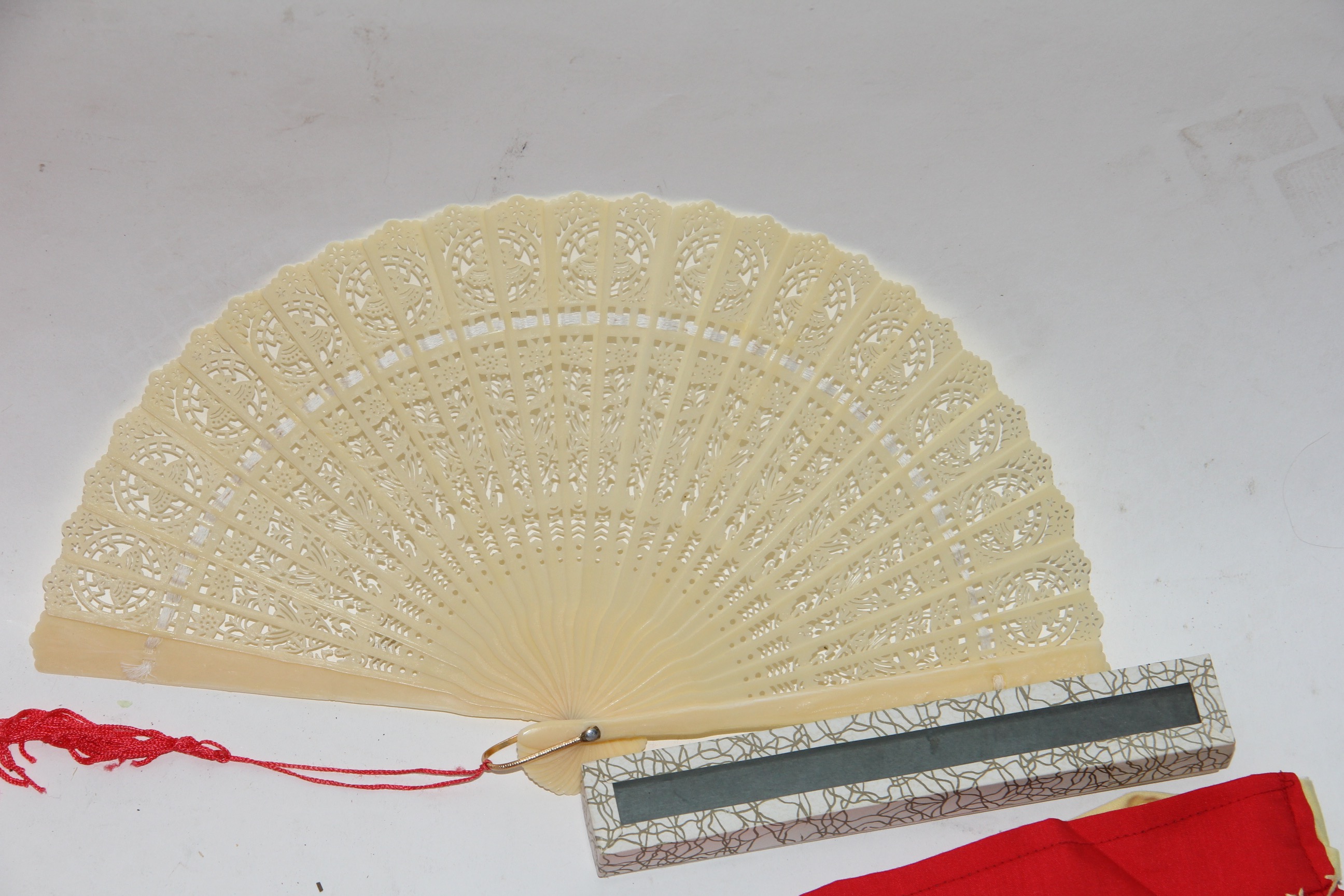 Collection of Vintage Decorative Items