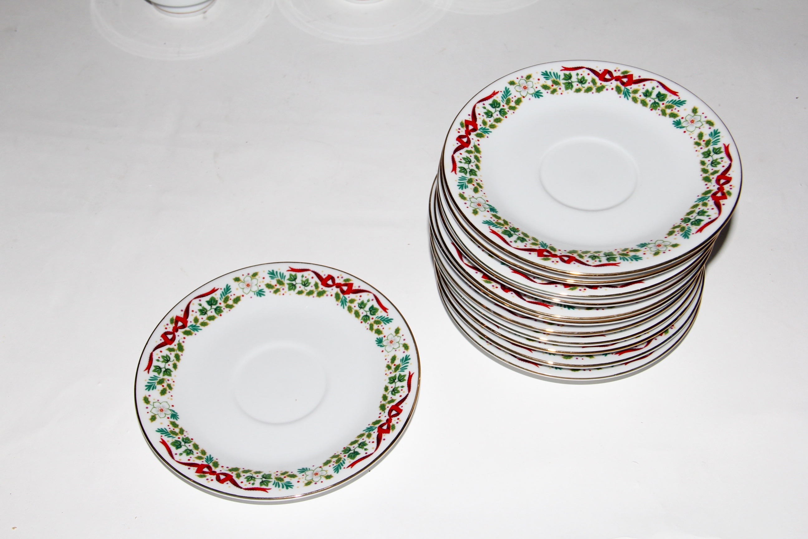 "Domestications" Holiday Dishware for Twelve