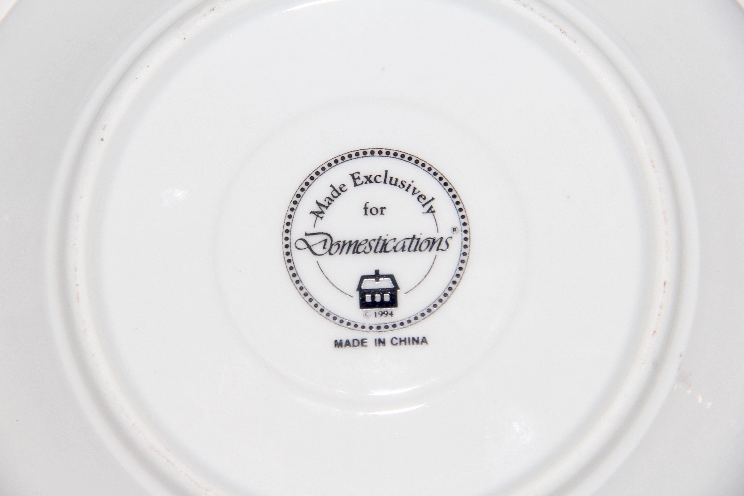 "Domestications" Holiday Dishware for Twelve