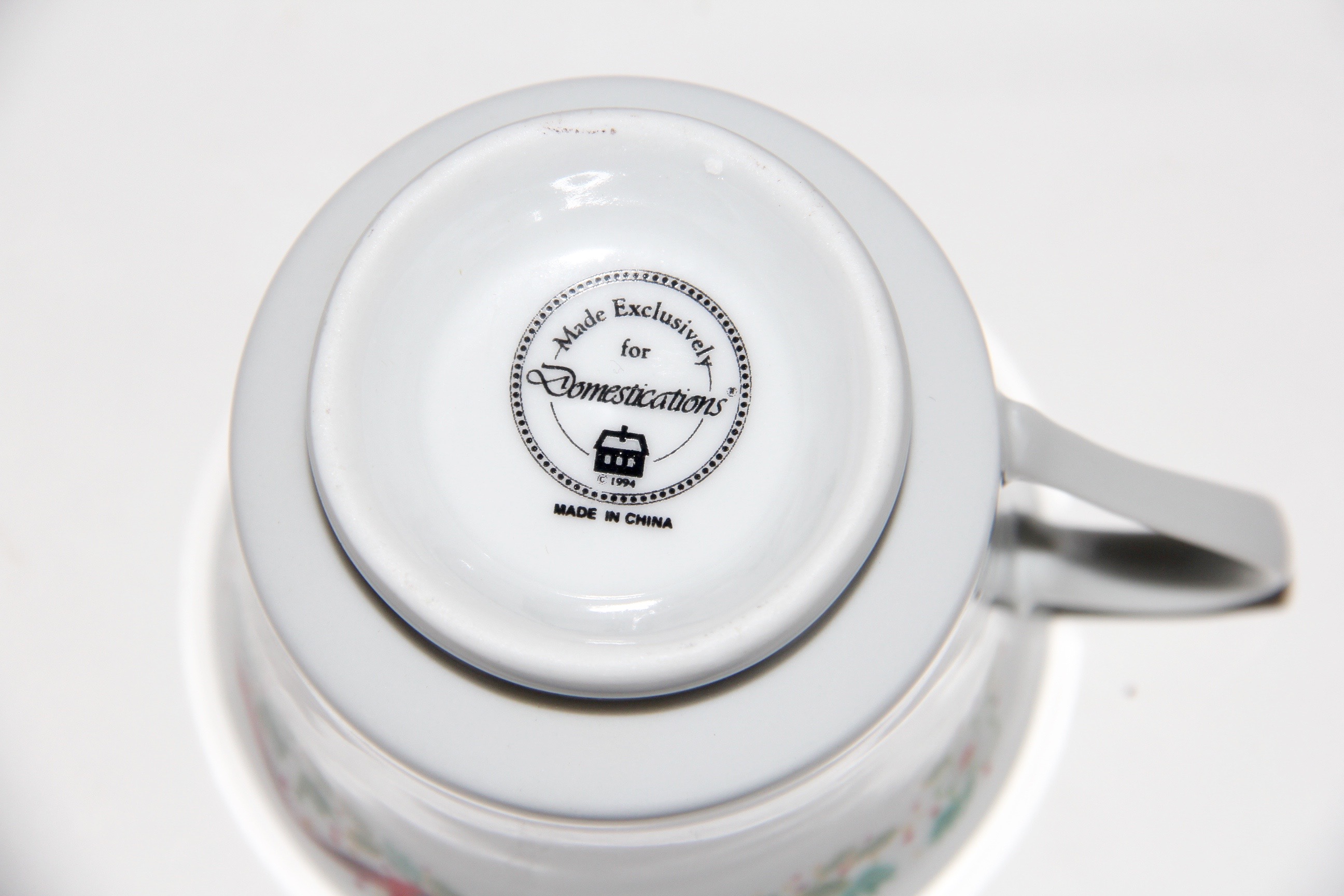 "Domestications" Holiday Dishware for Twelve