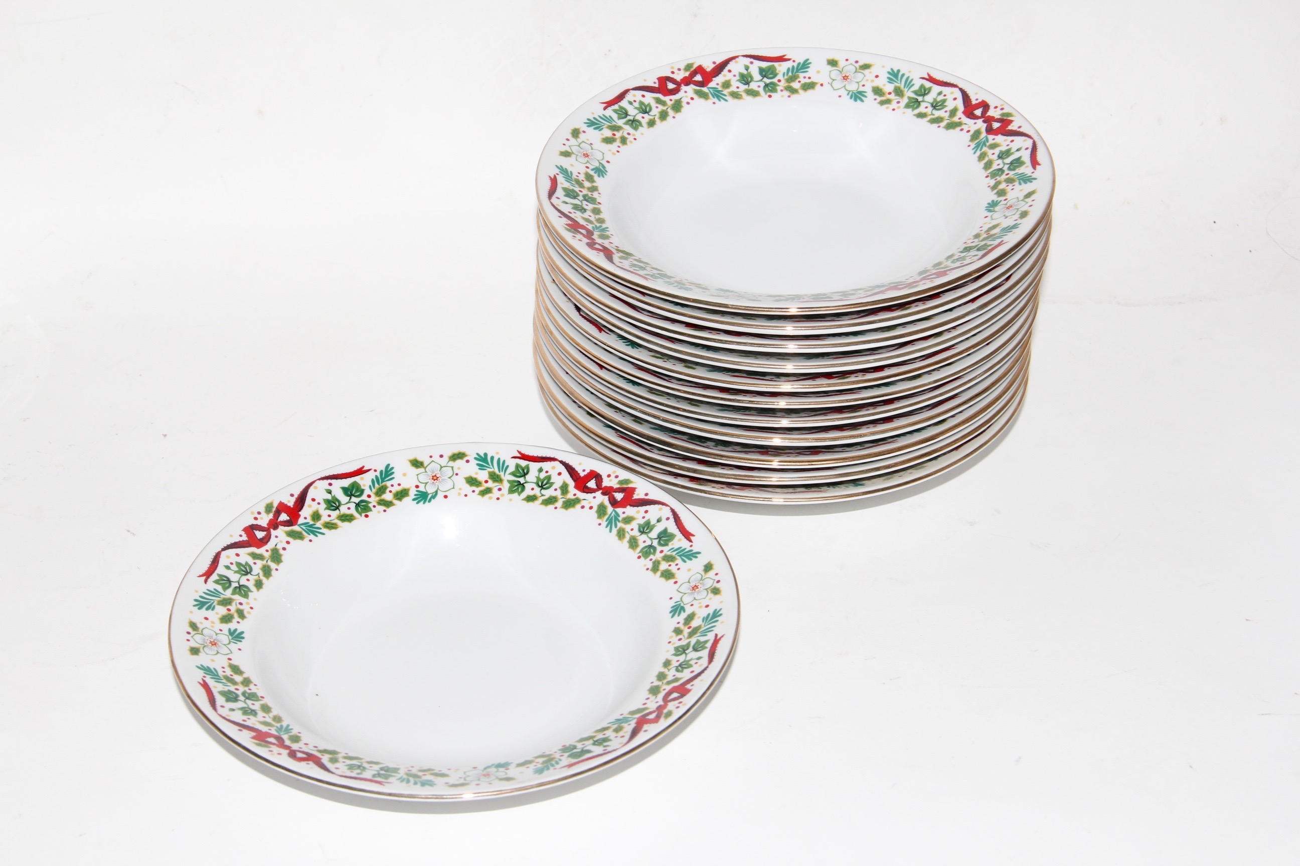 "Domestications" Holiday Dishware for Twelve