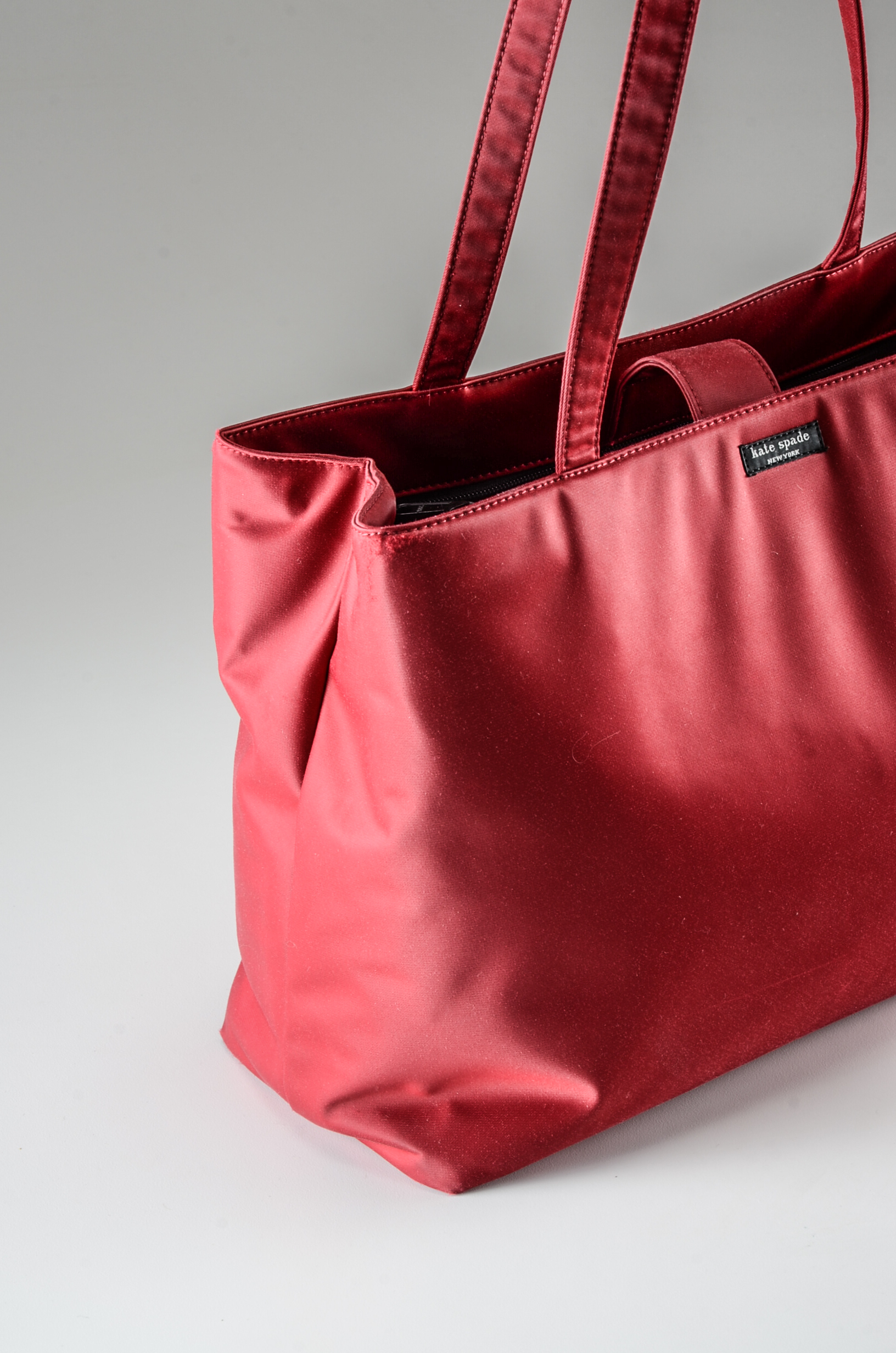 Kate Spade of New York Red Nylon Shoulder Tote