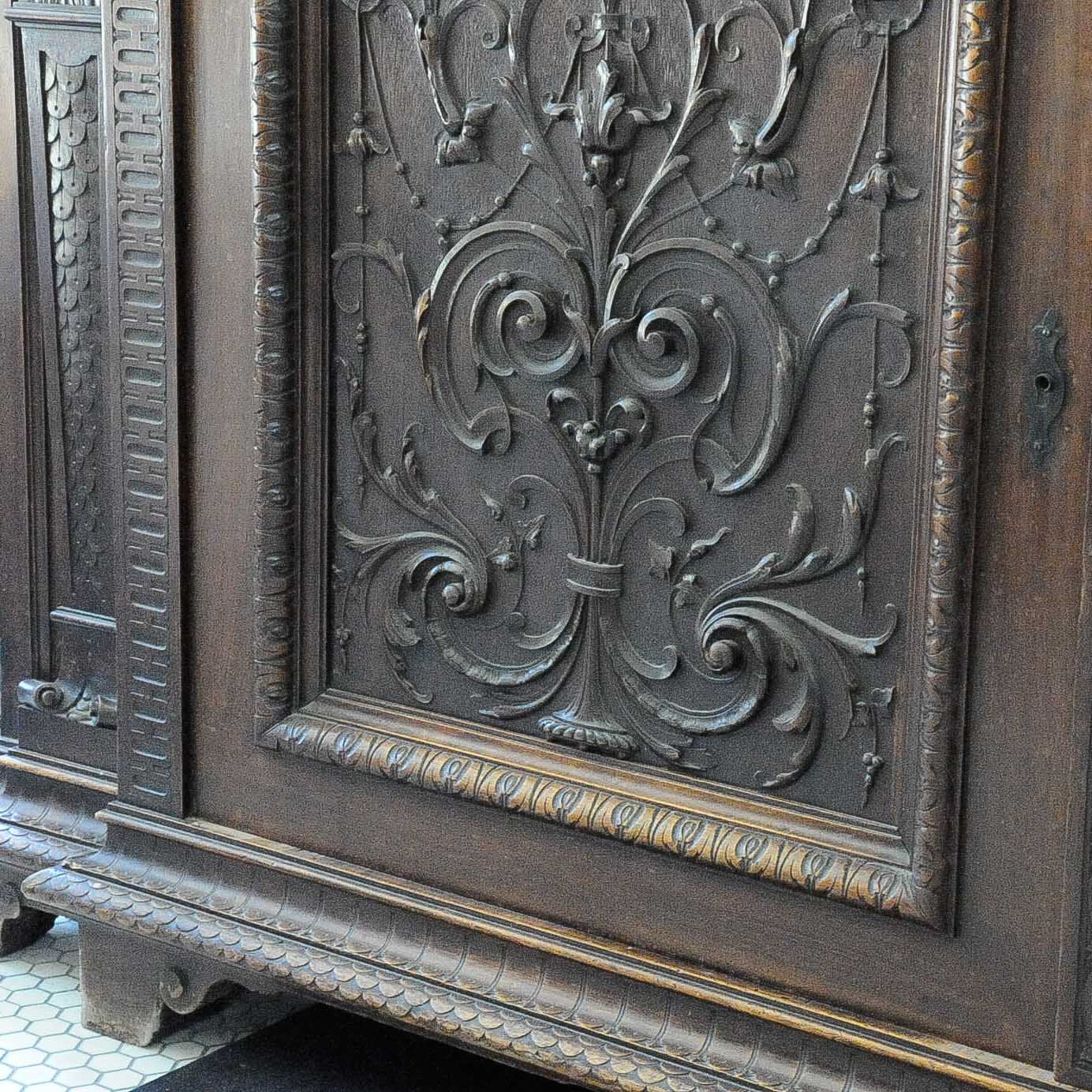 Very Fine Italian Renaissance Revival Antique Sideboard