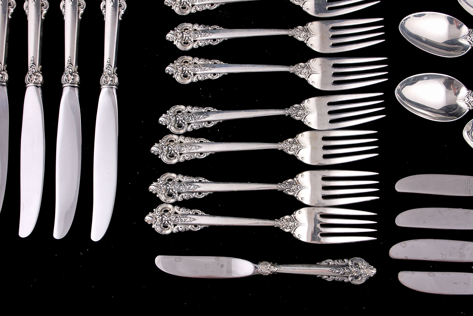 Wallace Eight Piece Sterling Silverware Set