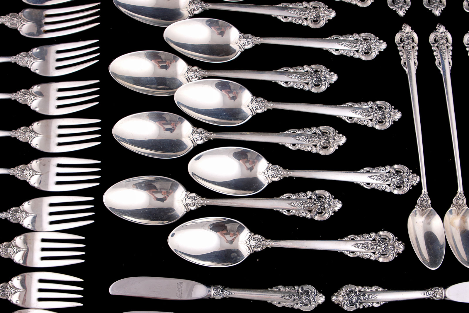 Wallace Eight Piece Sterling Silverware Set