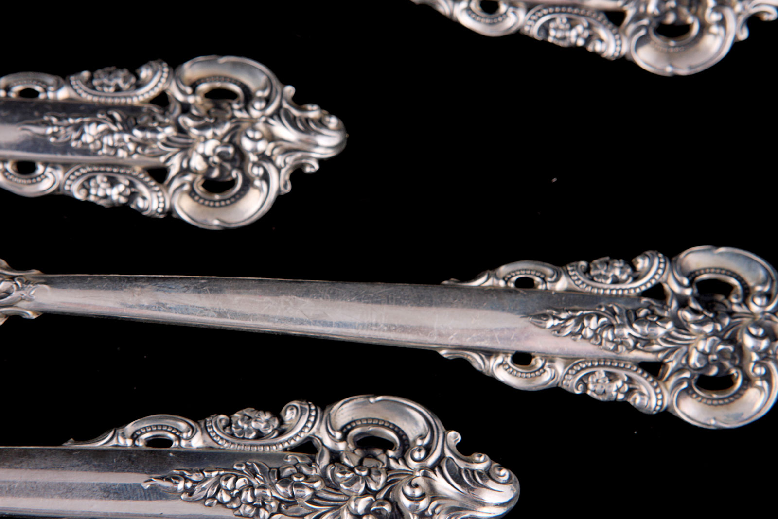 Wallace Eight Piece Sterling Silverware Set