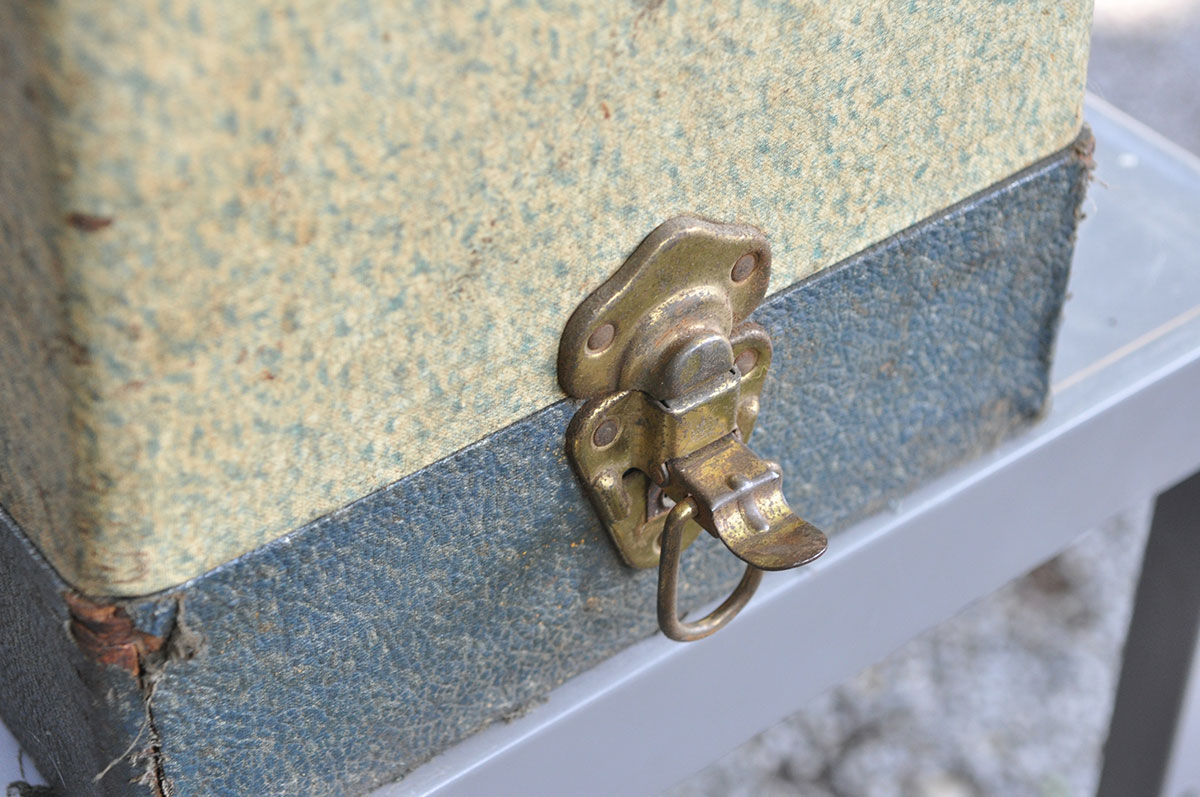 Vintage Deluxe Sewing Machine and Typewriter Table