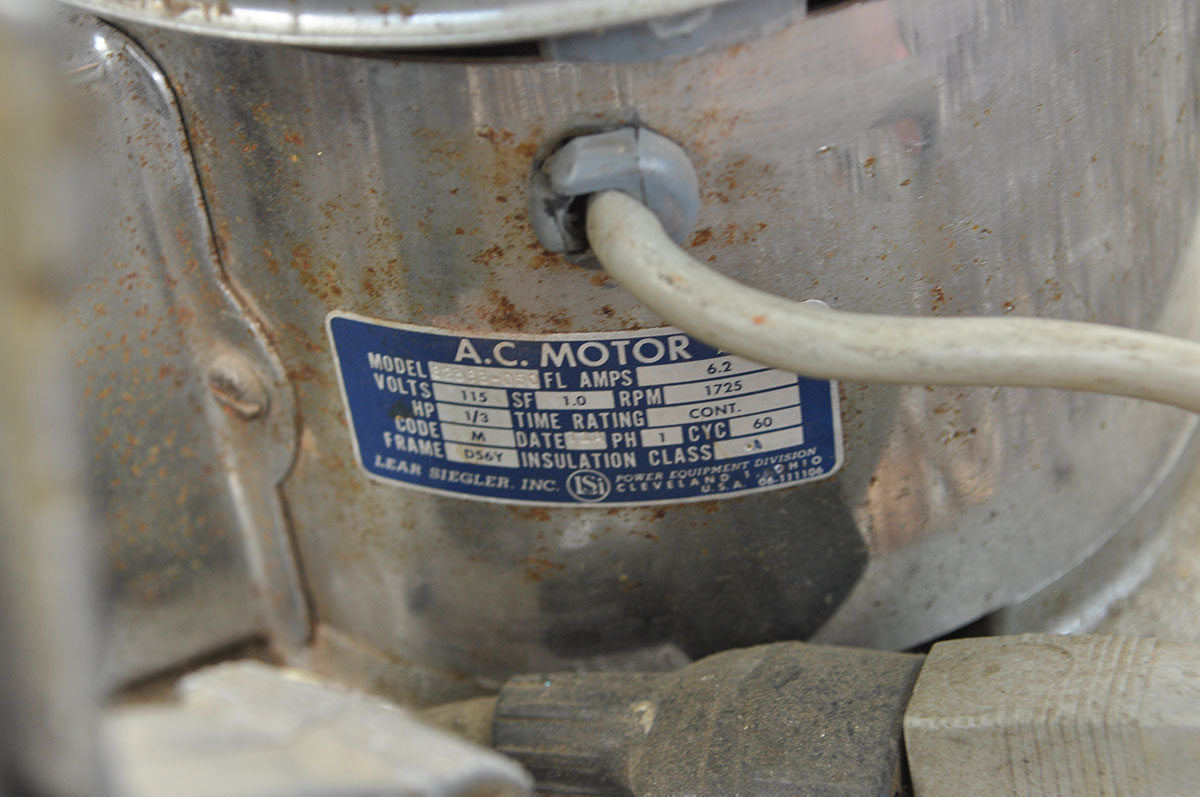 Pullman Lear Sieglar Floor Polisher