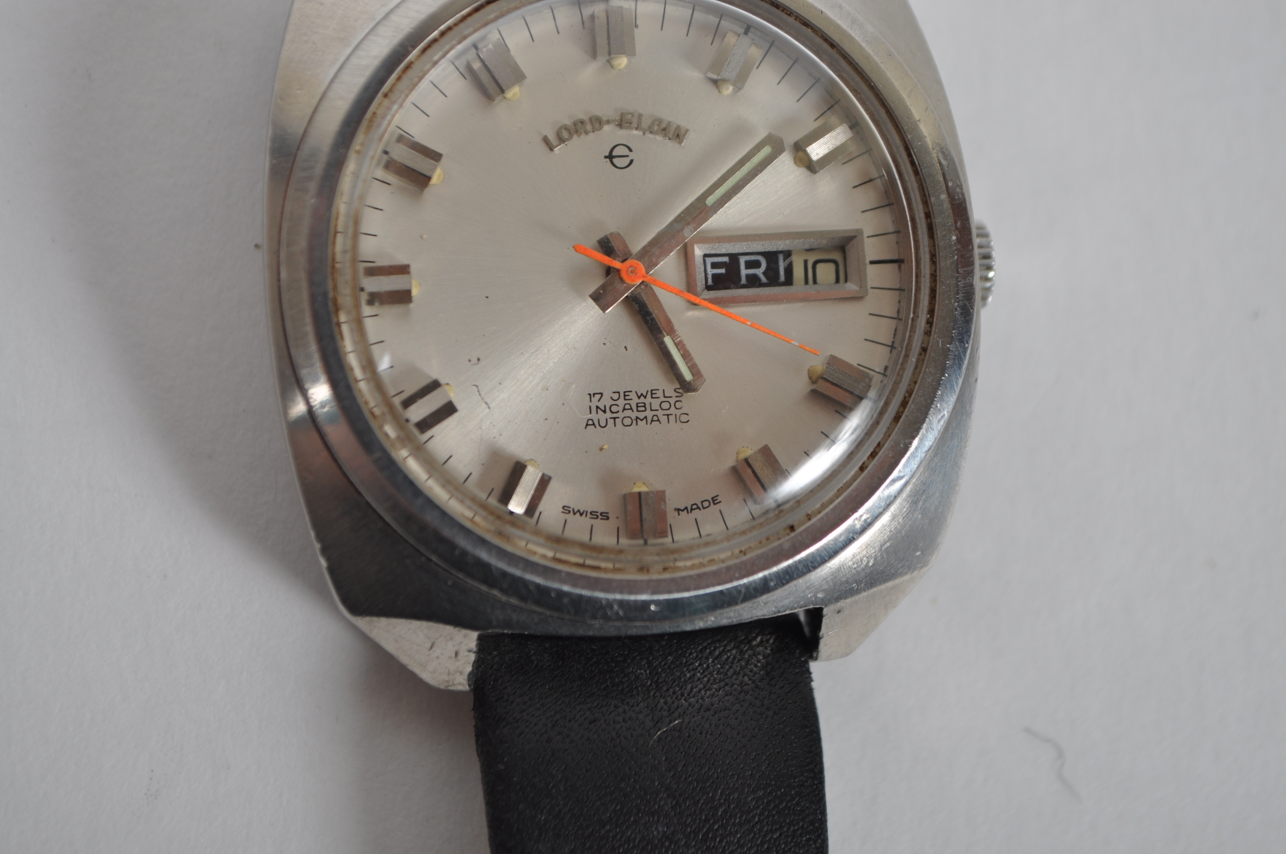 Lord Elgin 17 Jewel Leather Band Watch