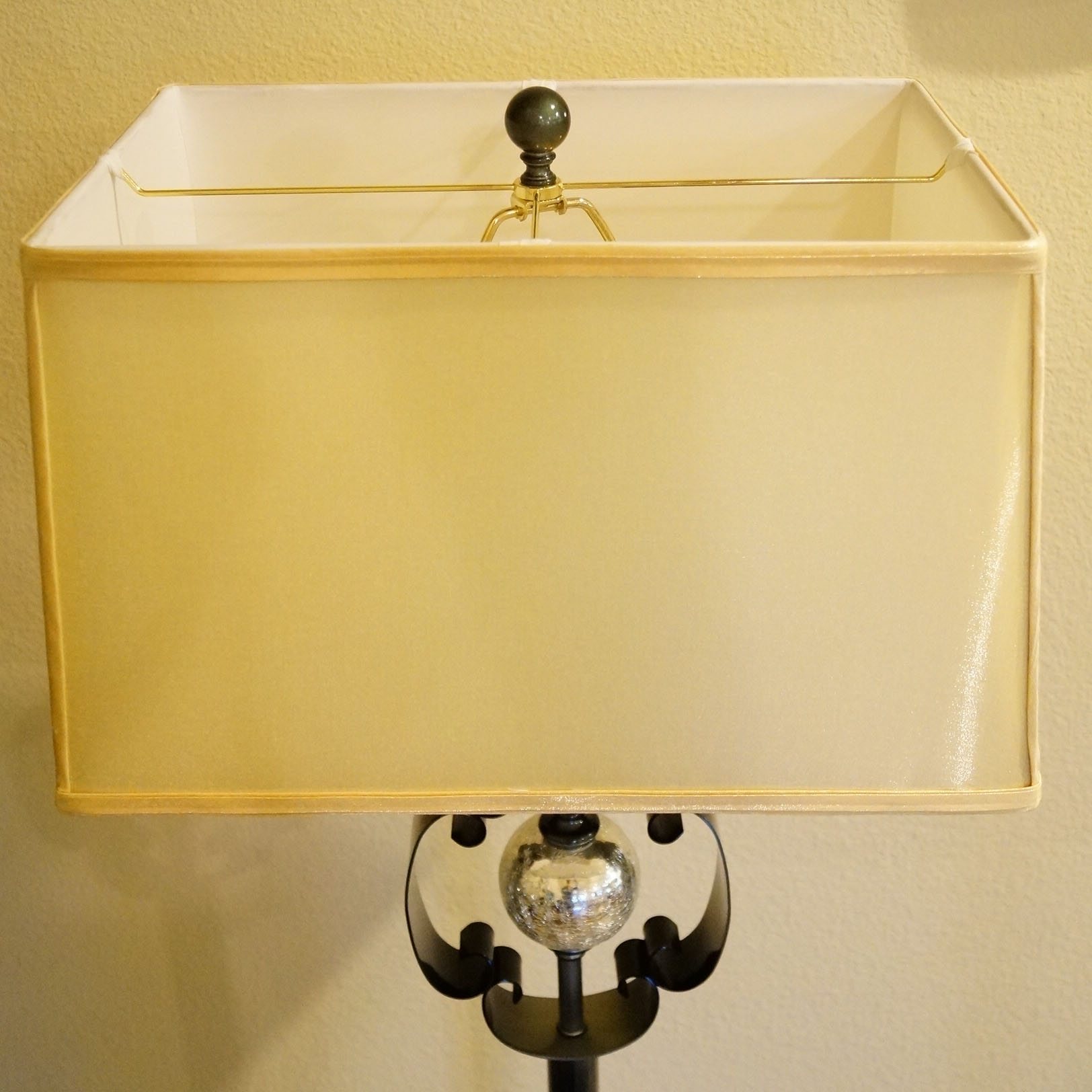 Contemporary Floor Lamp