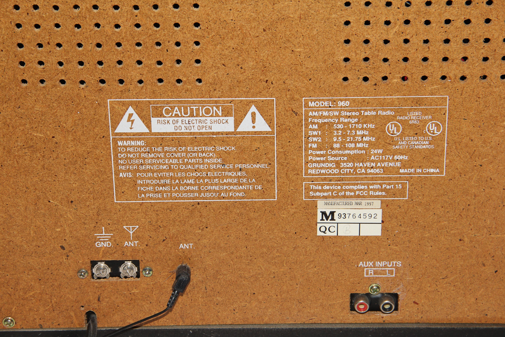 Grundig Classic 960 AM/FM Radio