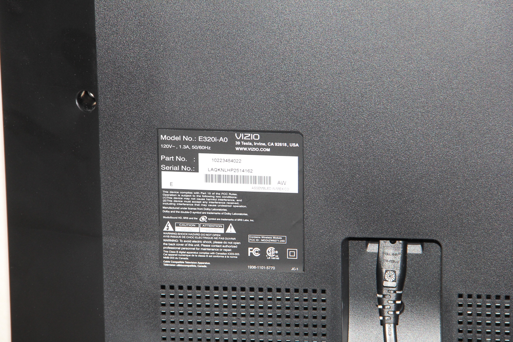 Vizip 34" Television and Vintage Sanyo VHS Player