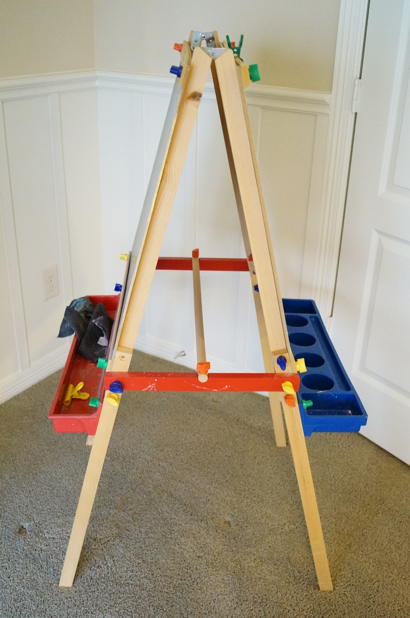 Melissa & Doug Chalk Board and Easel