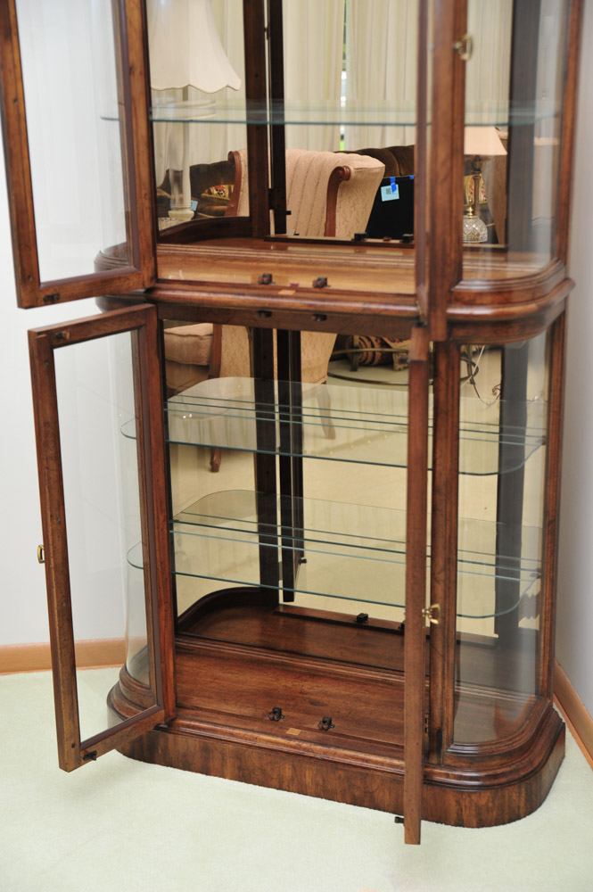 Lighted American of Martinsville Curio Cabinet