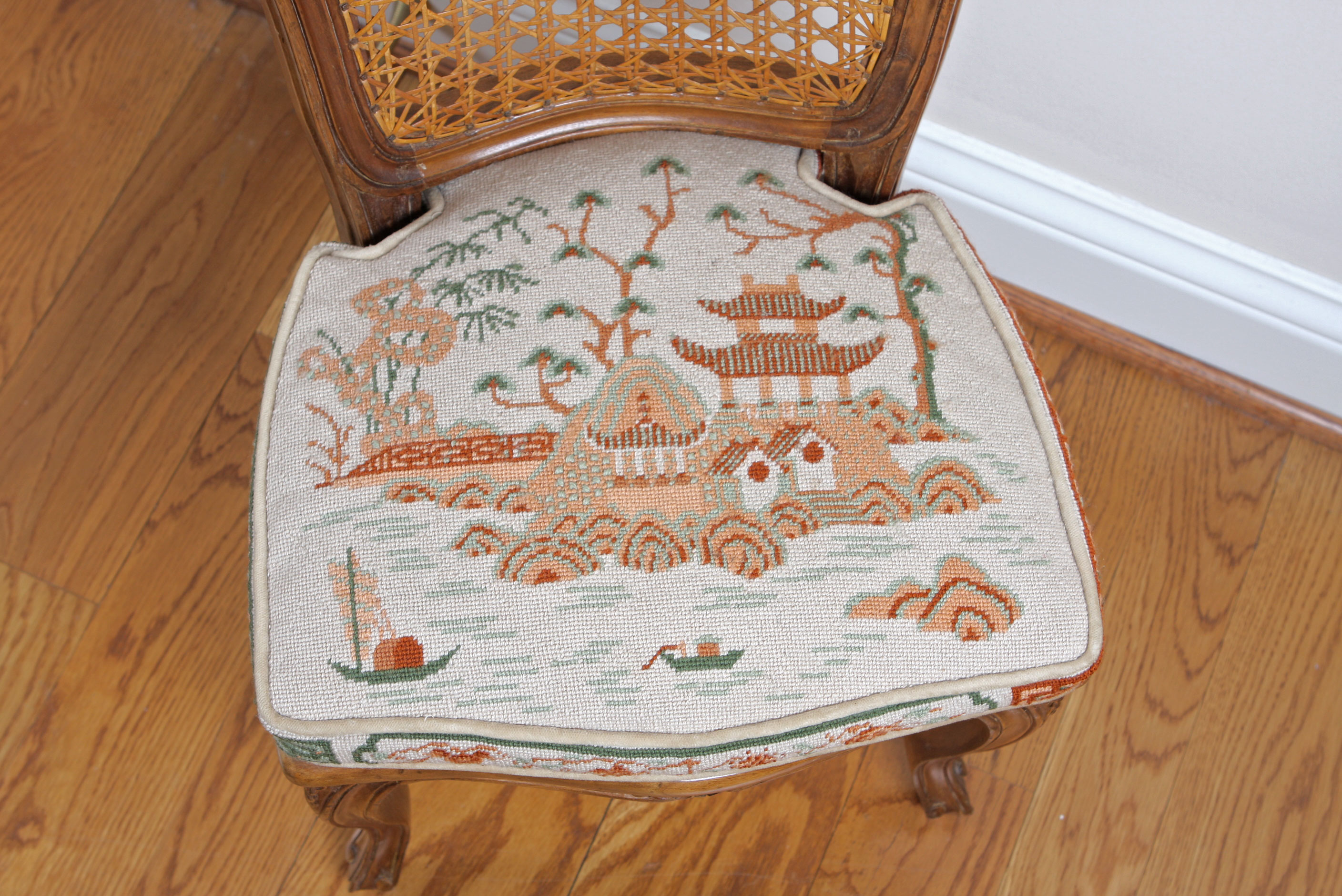 Child Sized Chair and Tray Table