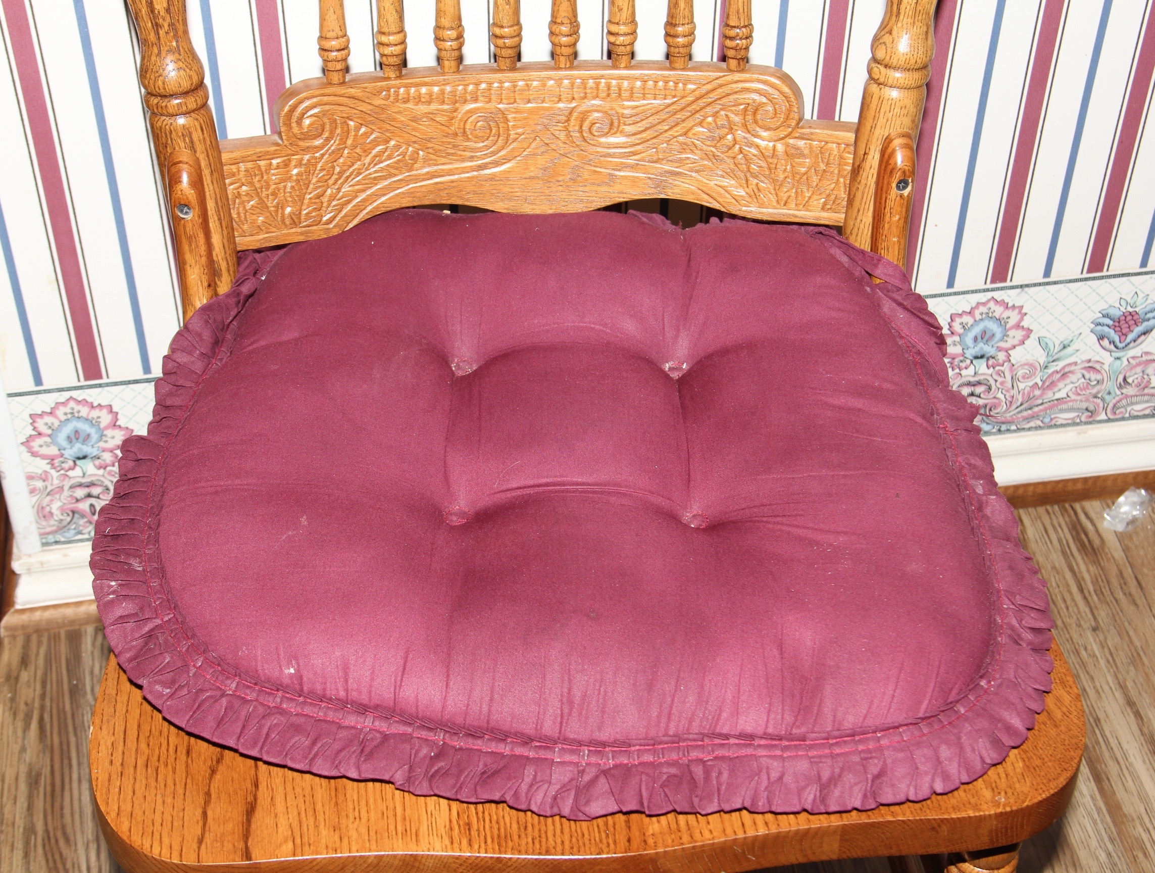 Eastlake Style Oak Kitchen Table and Chairs