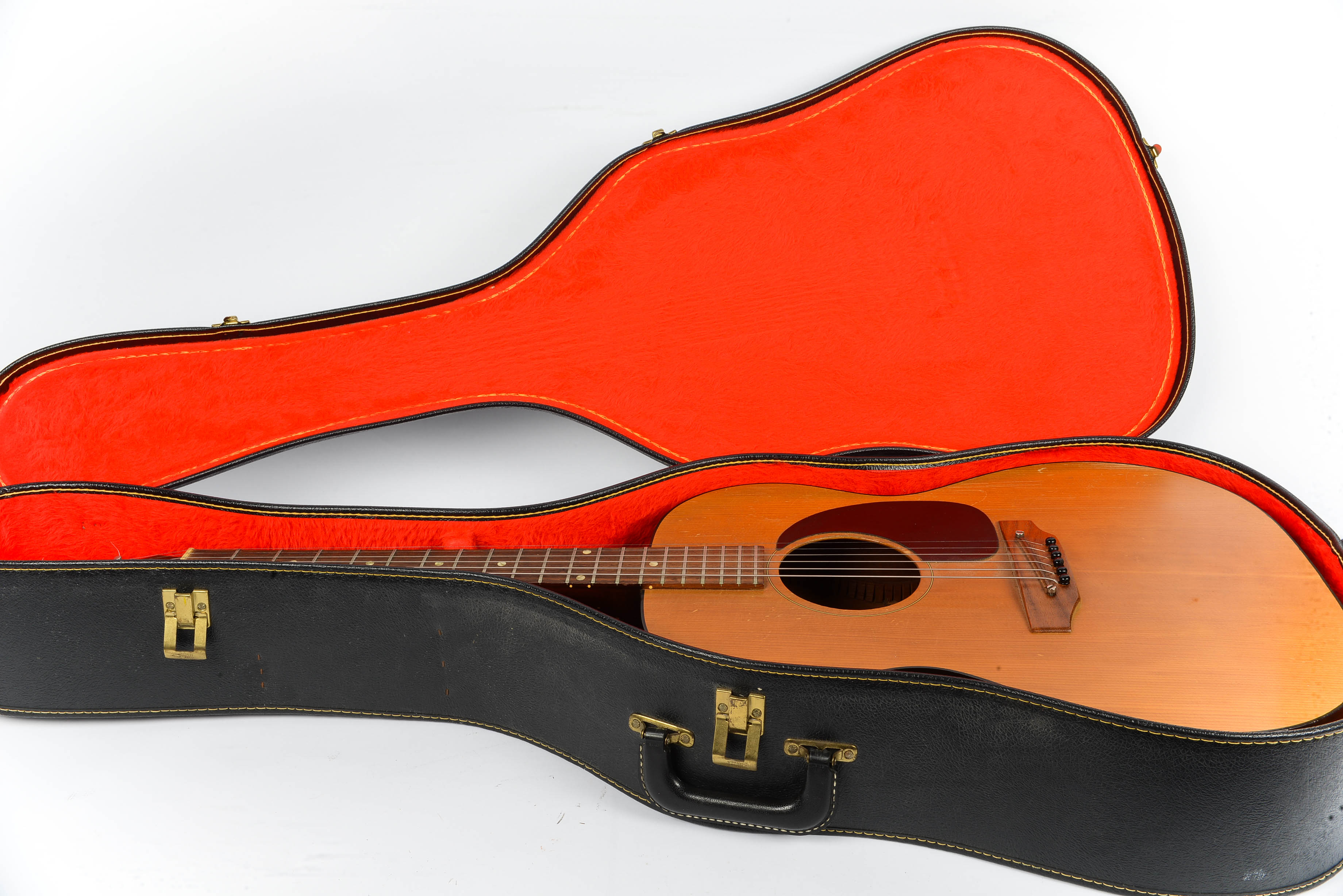 Vintage Gibson LG-0 Acoustic Guitar with Case