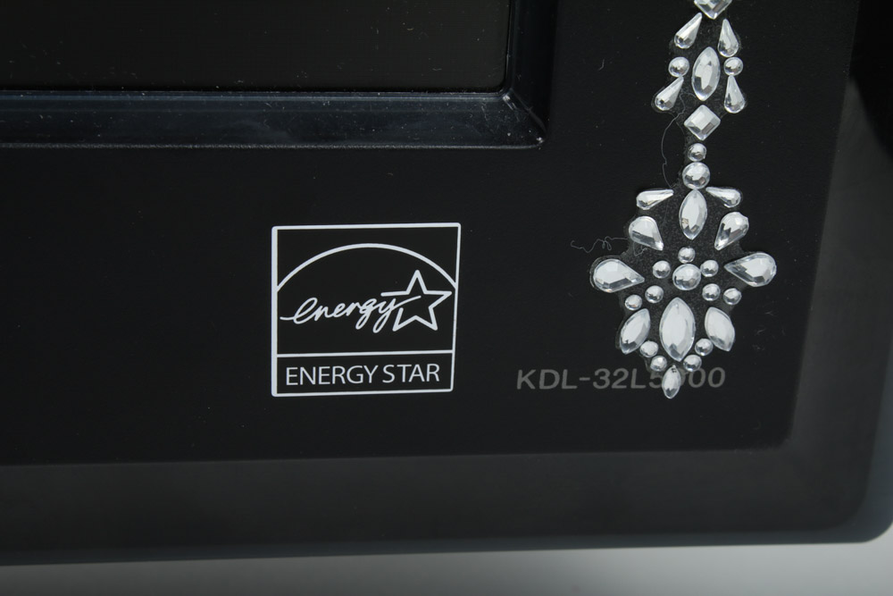 Sony "Bravia" KDL-32L5000 32" Flat Screen LCD TV