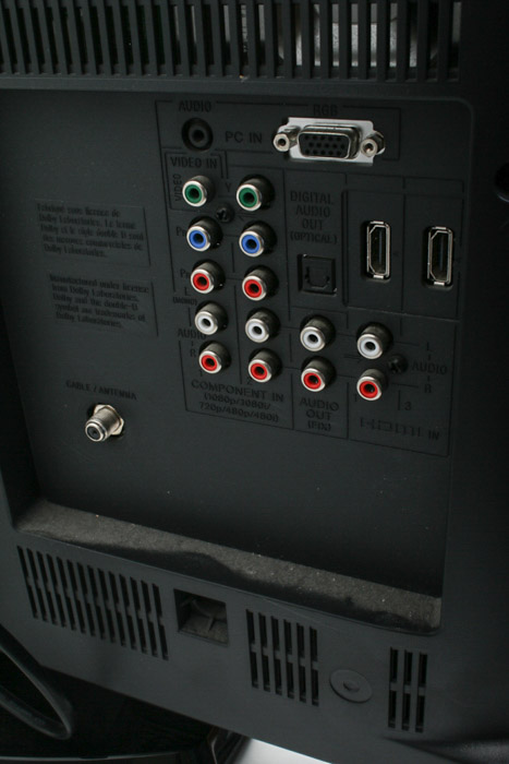 Sony "Bravia" KDL-32L5000 32" Flat Screen LCD TV