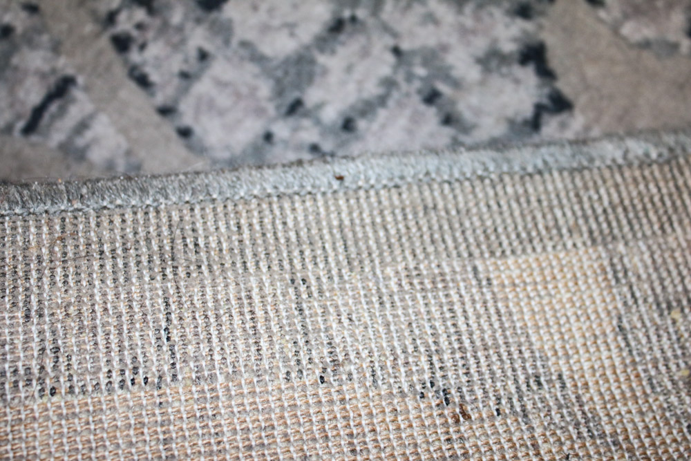 Nourison Area Rug from "Graphic Illusions" Collection