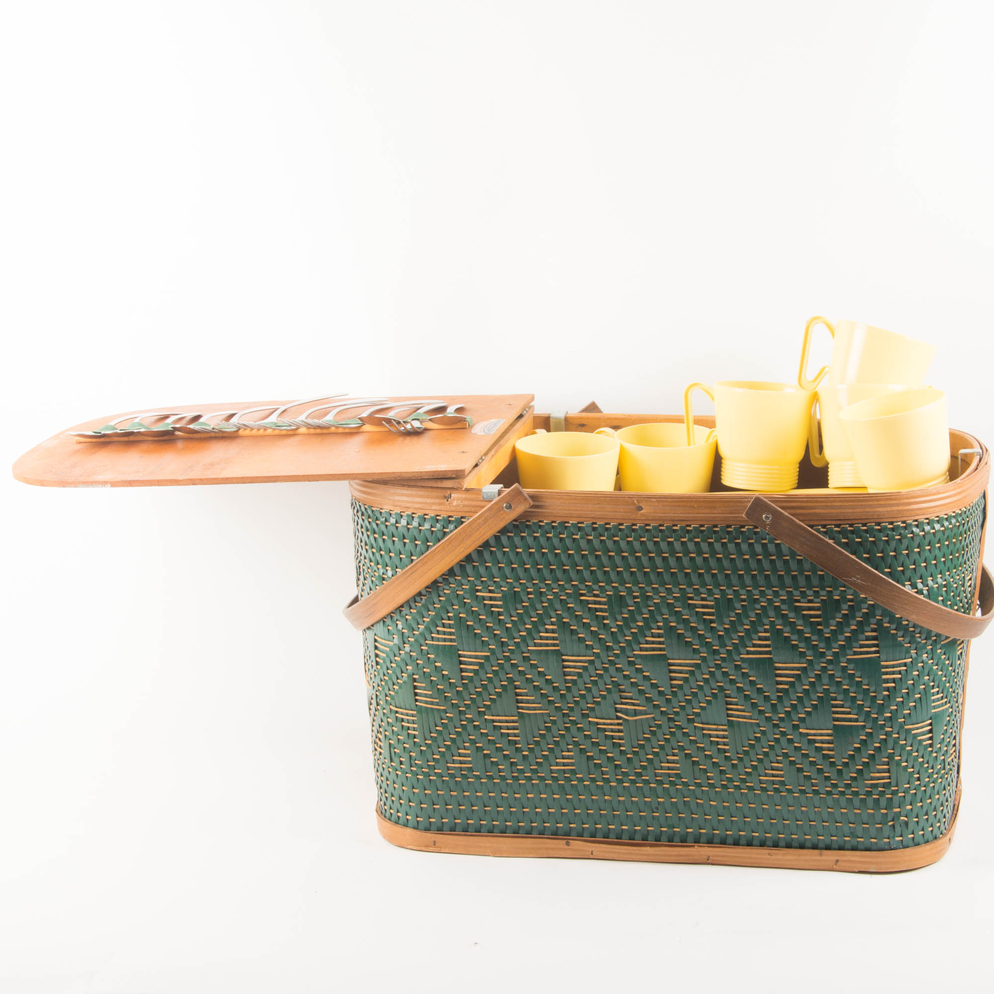 Vintage Hawkeye Picnic Hamper with Accessories