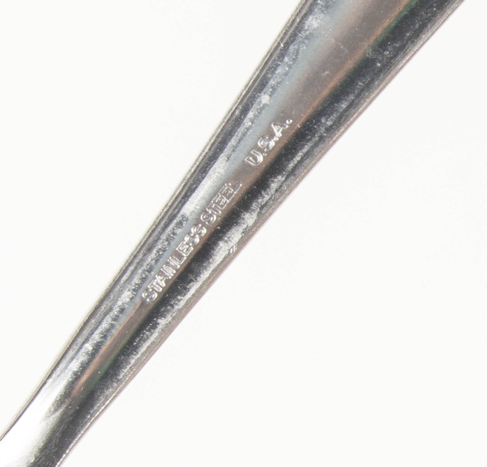 Vintage Hawkeye Picnic Hamper with Accessories