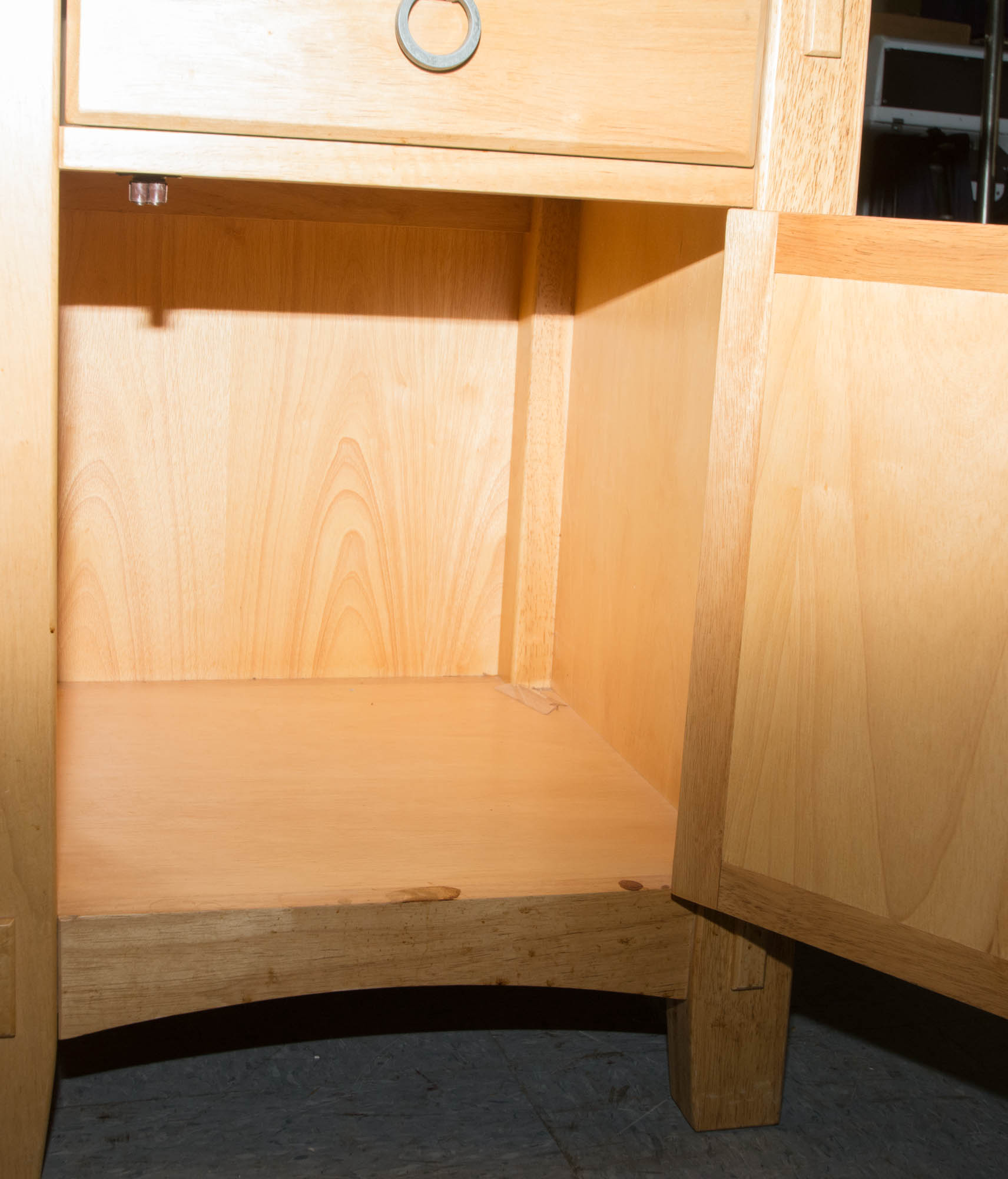 Pair of American Signature Oak Nightstands