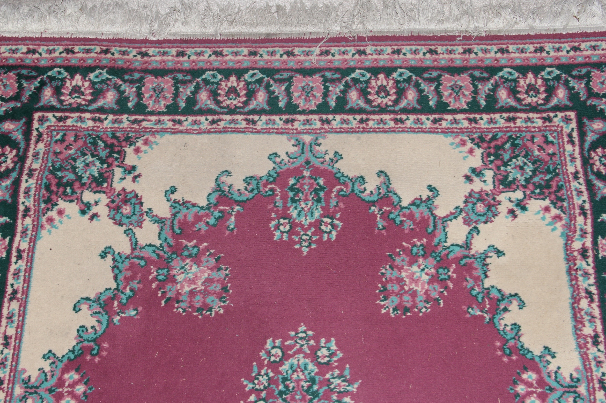 Machine Woven "Jewel Collection" Area Rug