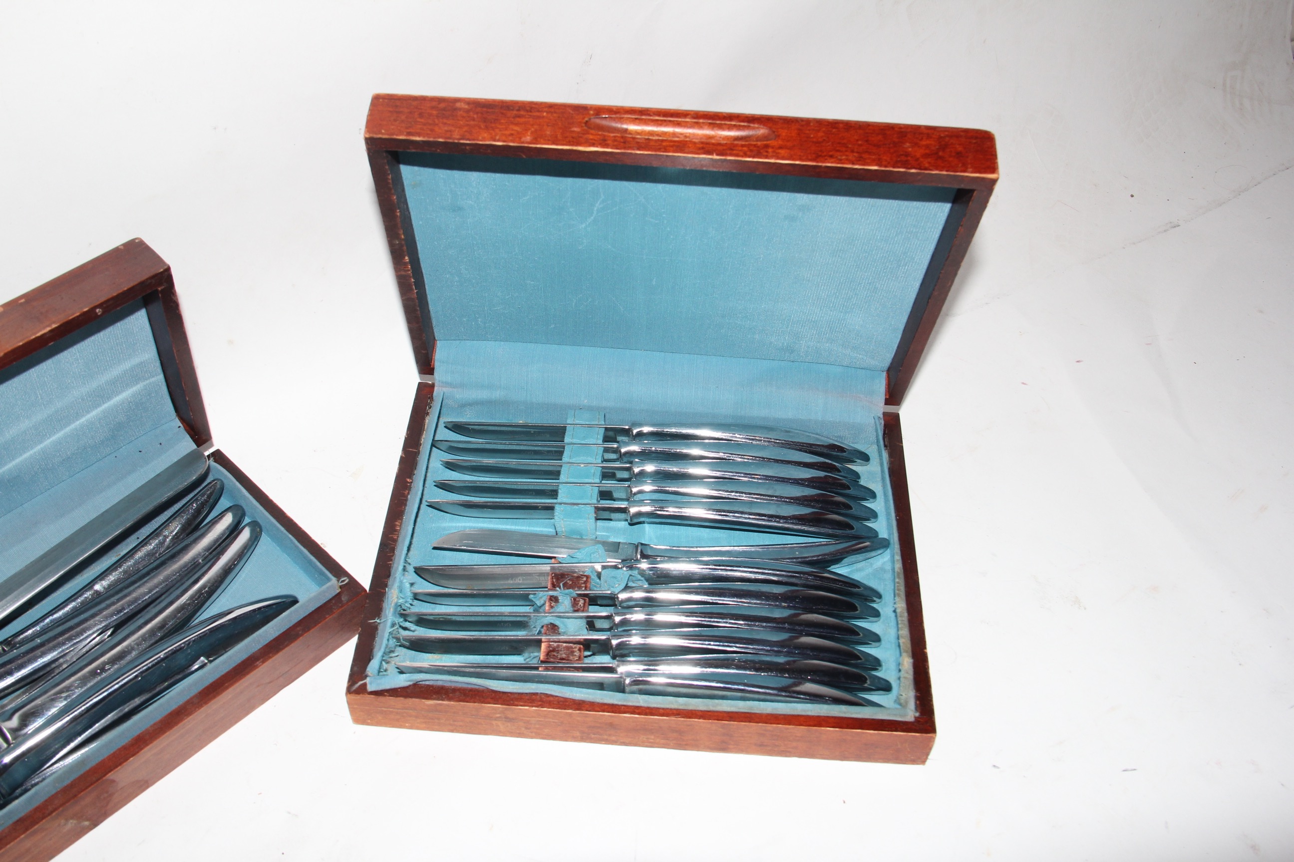 Pair of Vintage Saladmaster Knives and Hors D'oeuvres Forks
