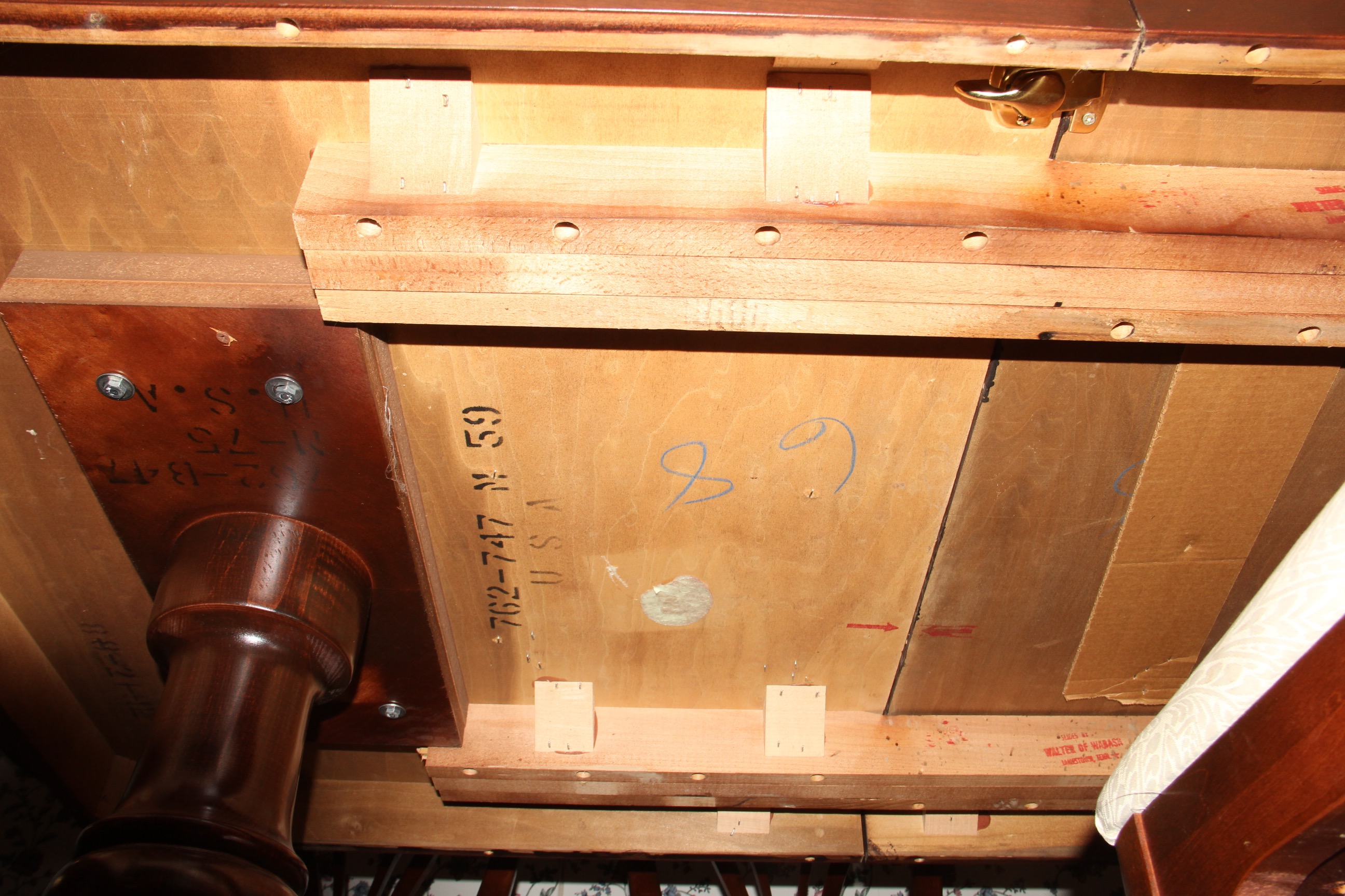 Cherry Dining Room Table with Chairs