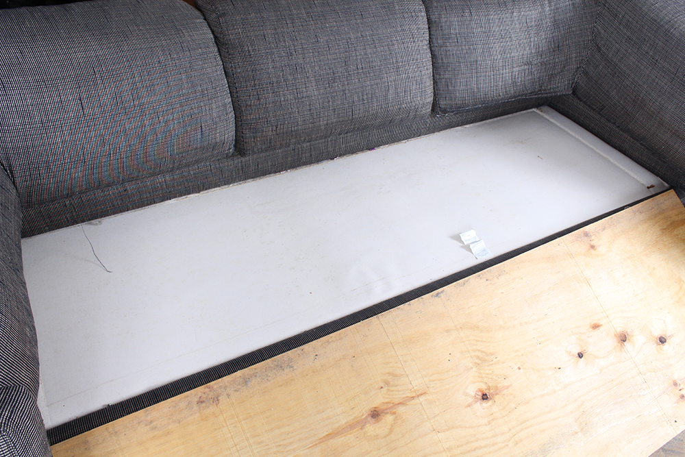 Modern Poplin Upholstered Sofa