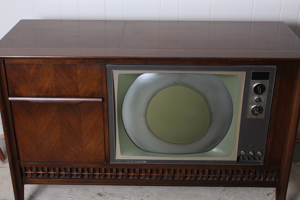 Vintage RCA Victor Television and Phonograph Console