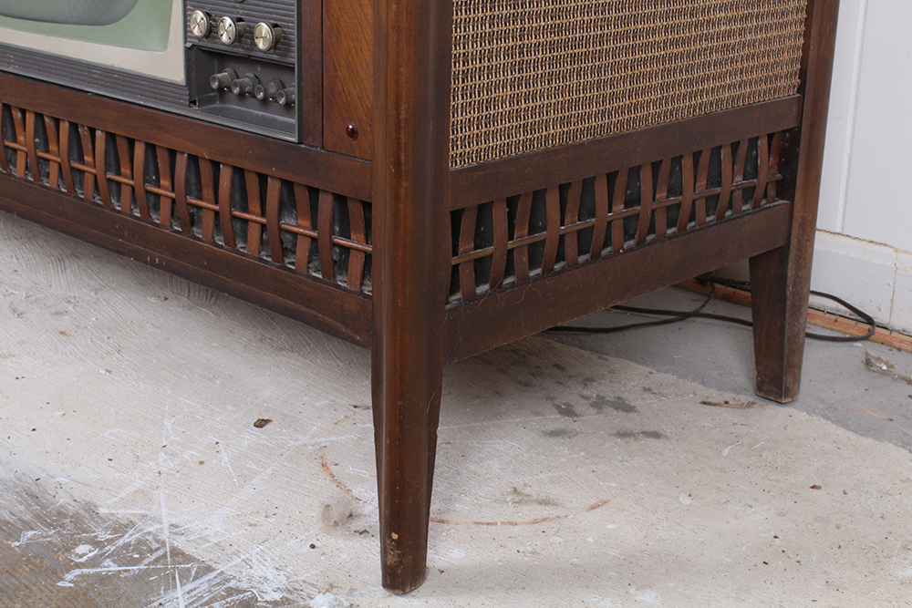 Vintage RCA Victor Television and Phonograph Console