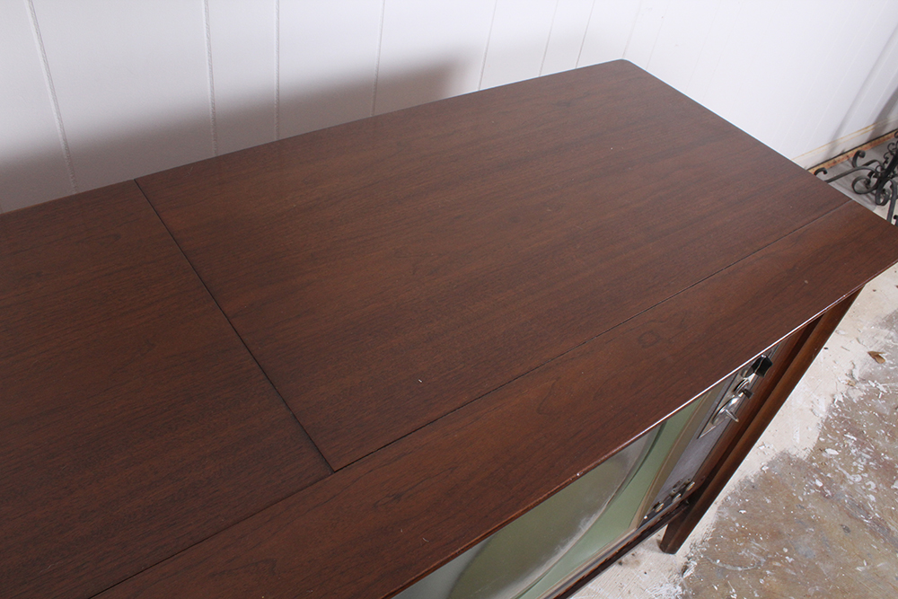 Vintage RCA Victor Television and Phonograph Console