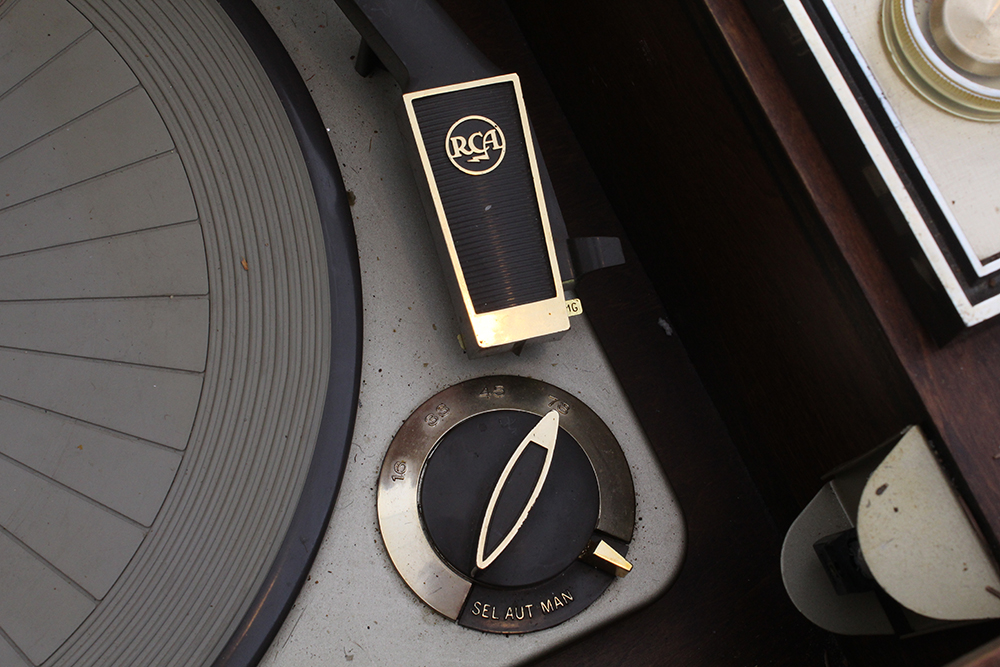 Vintage RCA Victor Television and Phonograph Console