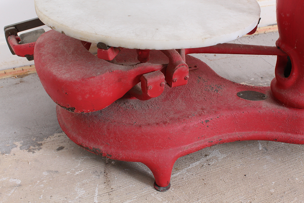 Antique Red Cast Iron Stimpson Computing Scale Co. Scale