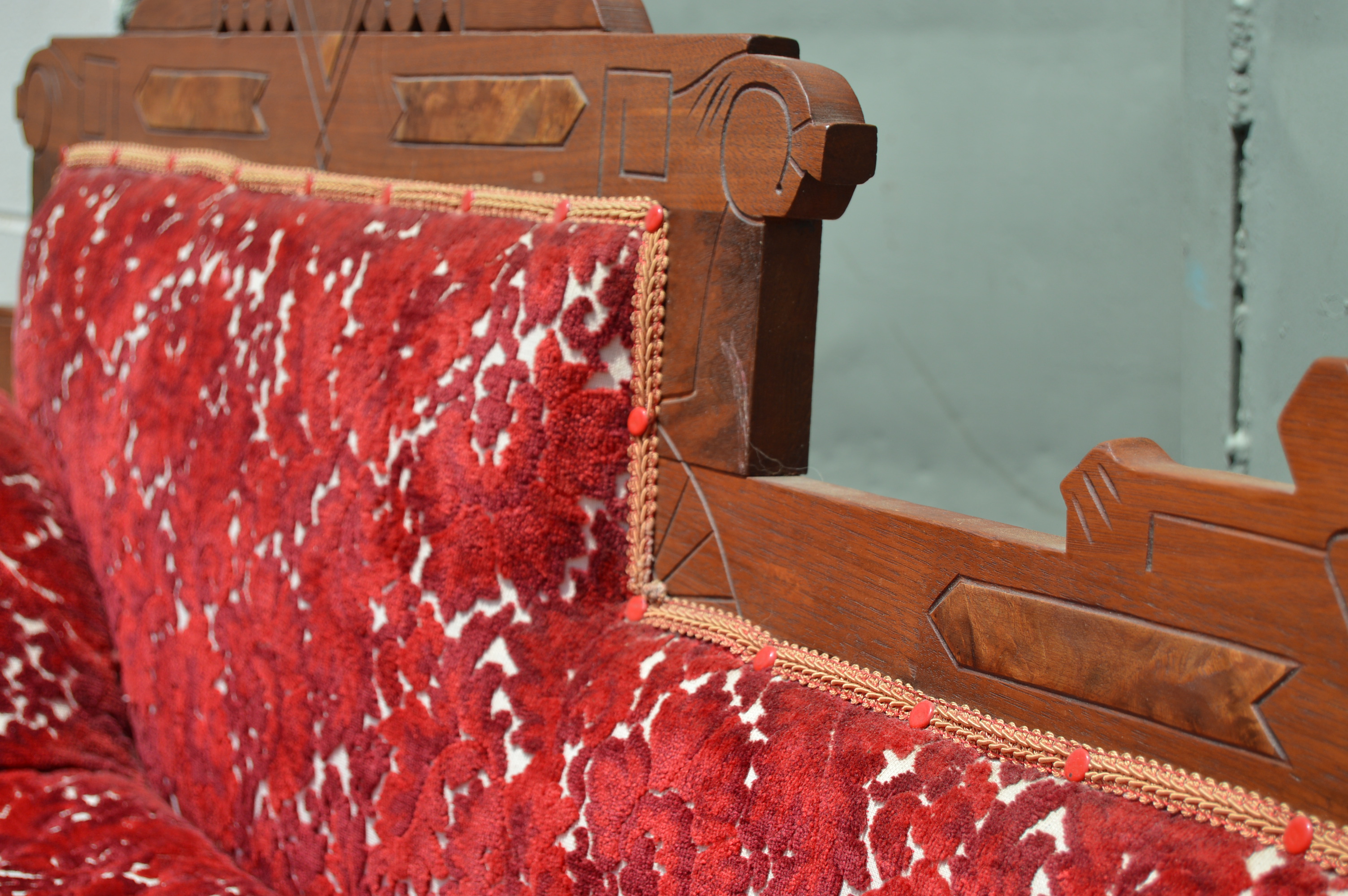 Antique Eastlake Fainting Couch