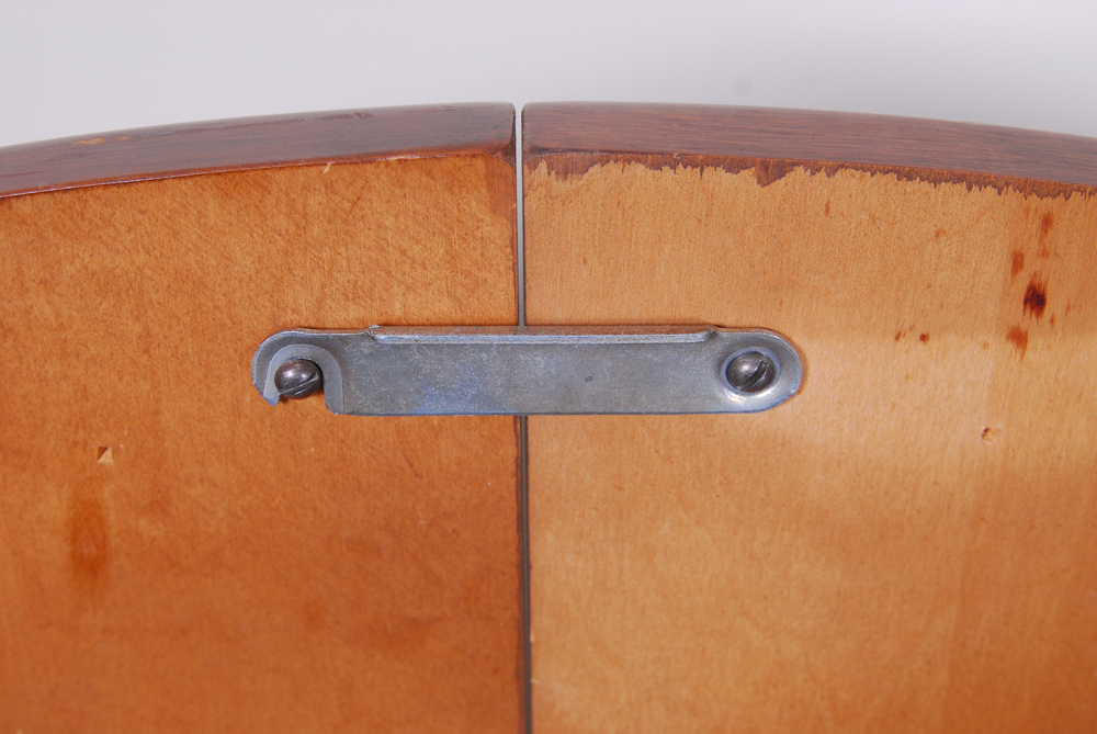 Cochrane Furniture "Bay Colony" Maple Dining Table