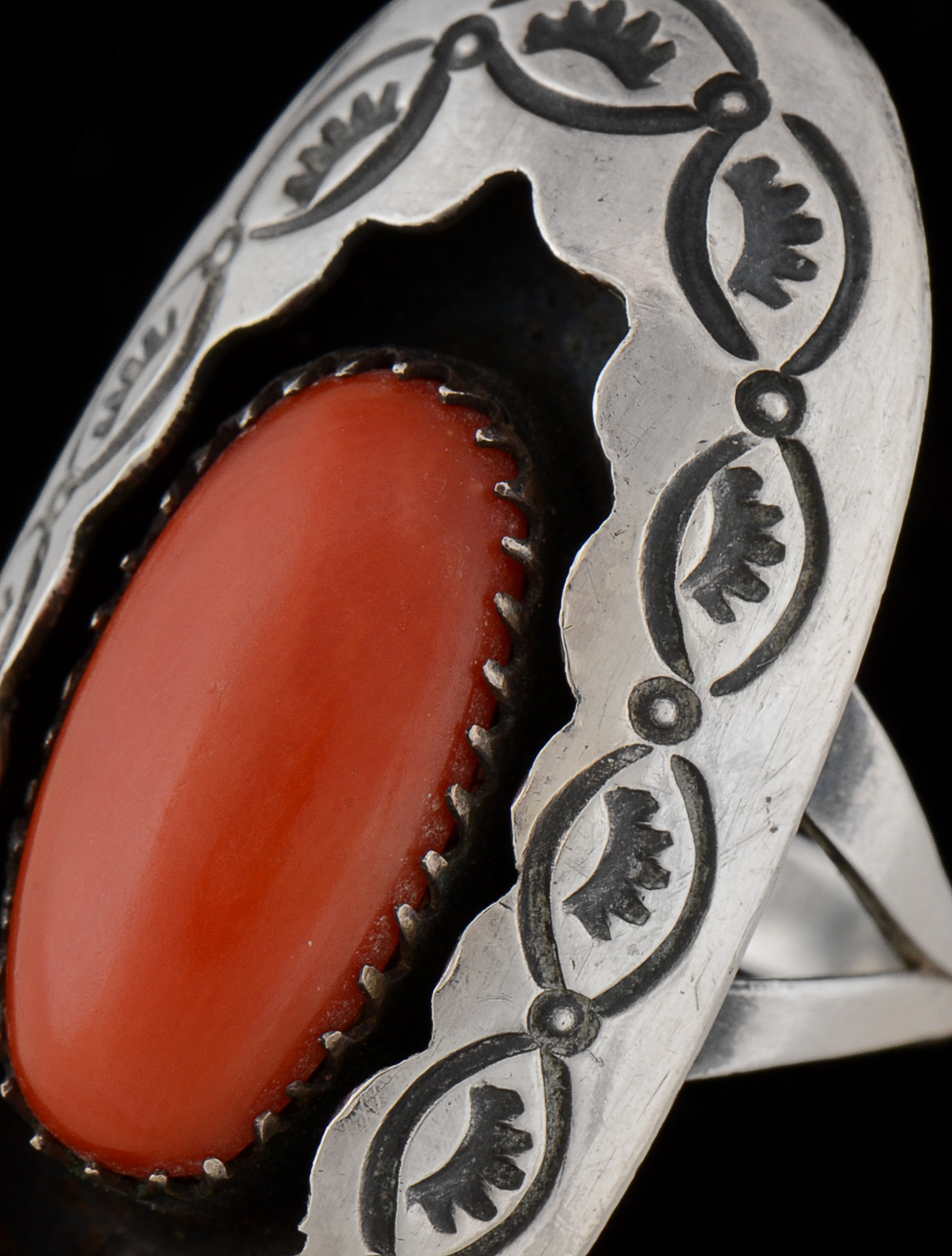 Native American Navajo Unmarked Sterling Silver and Red Coral Ring