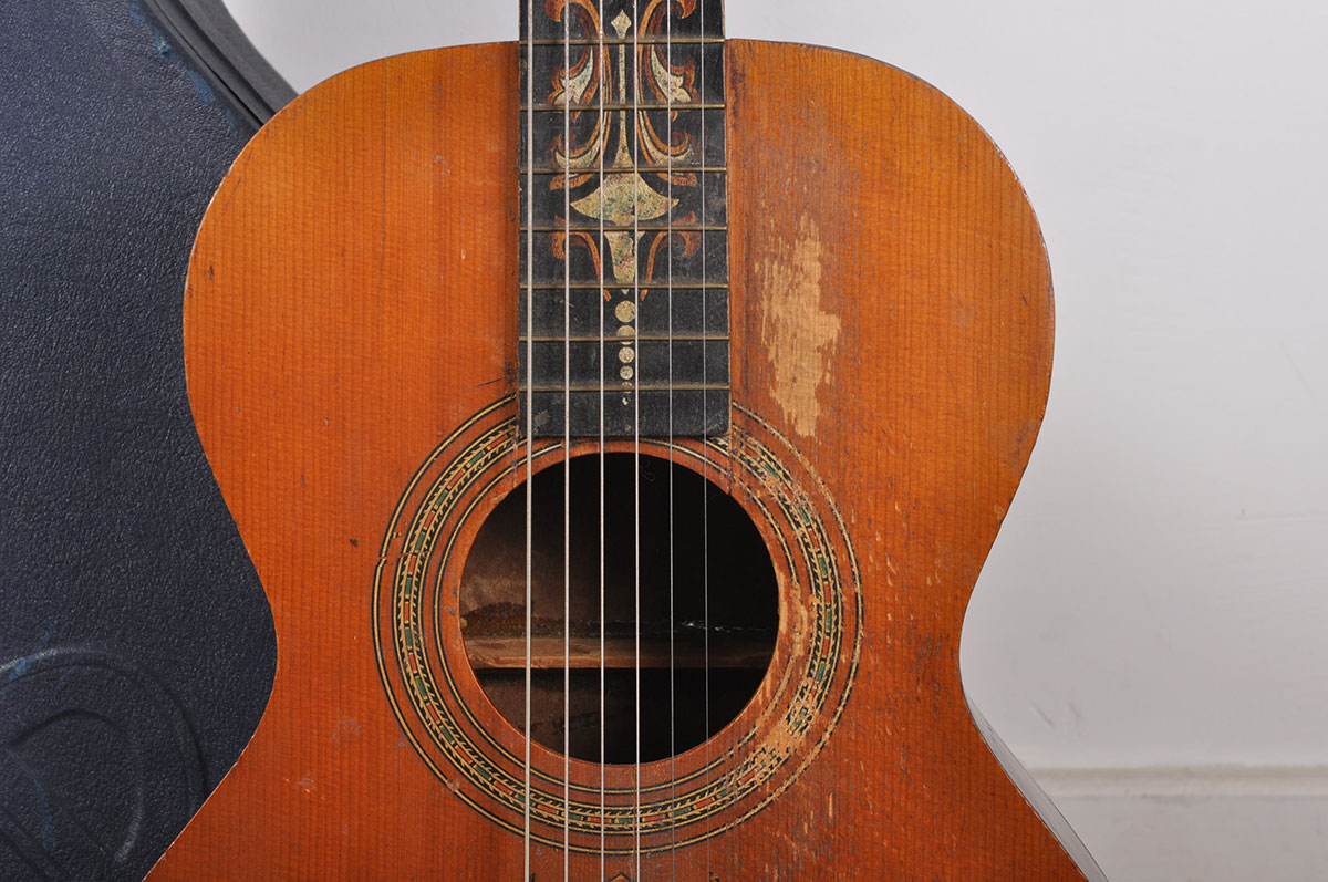 Vintage Stella Parlor Guitar and Vintage Case