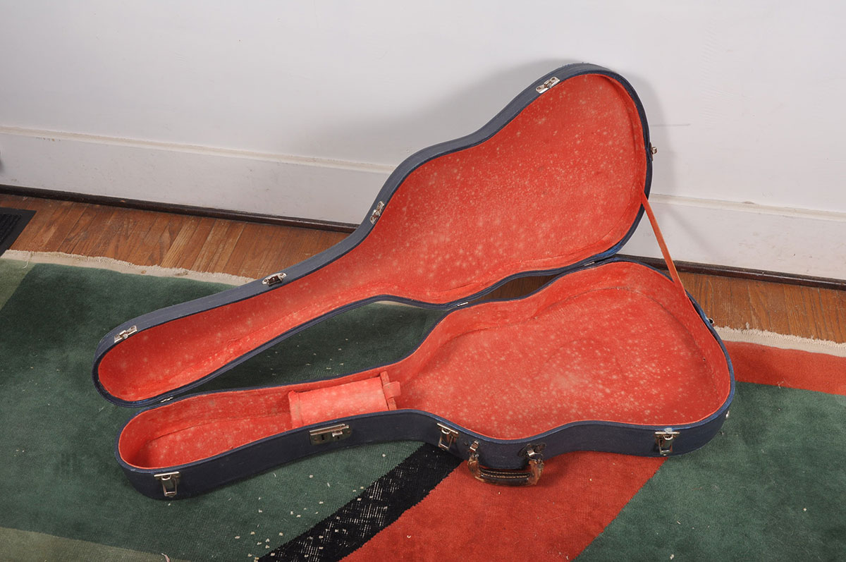 Vintage Stella Parlor Guitar and Vintage Case