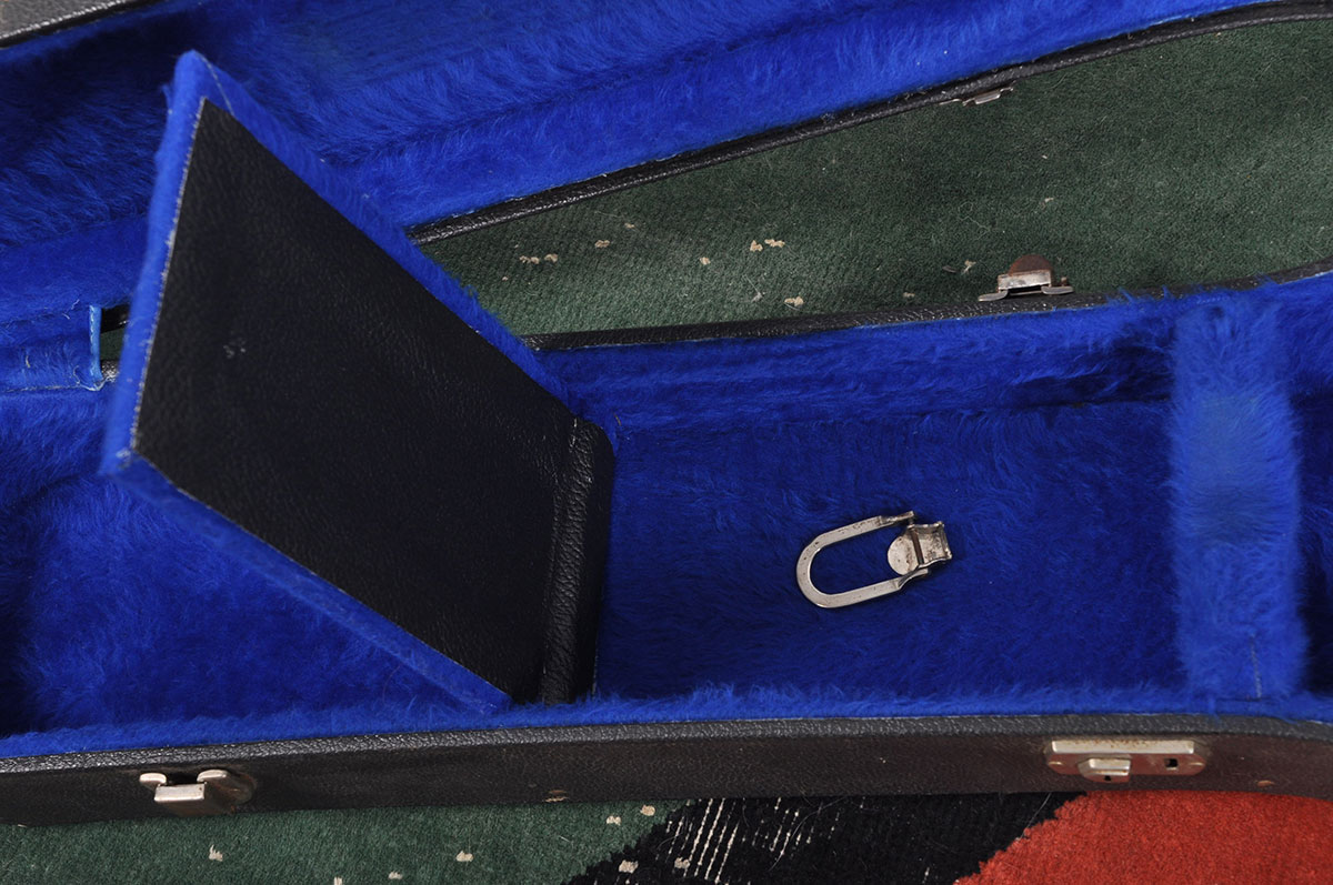 Gibson Les Paul Deluxe With Hardshell Case